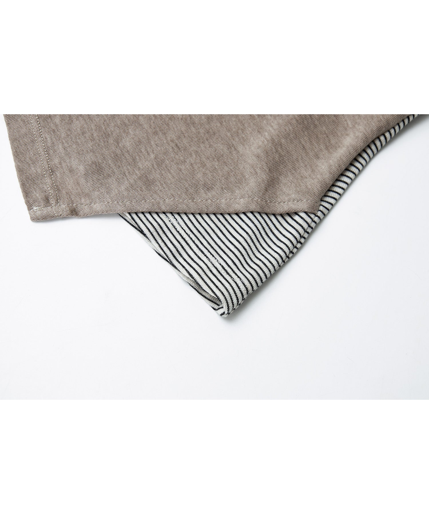 Layered Style U-Neck Stripe Top – Wool Blend