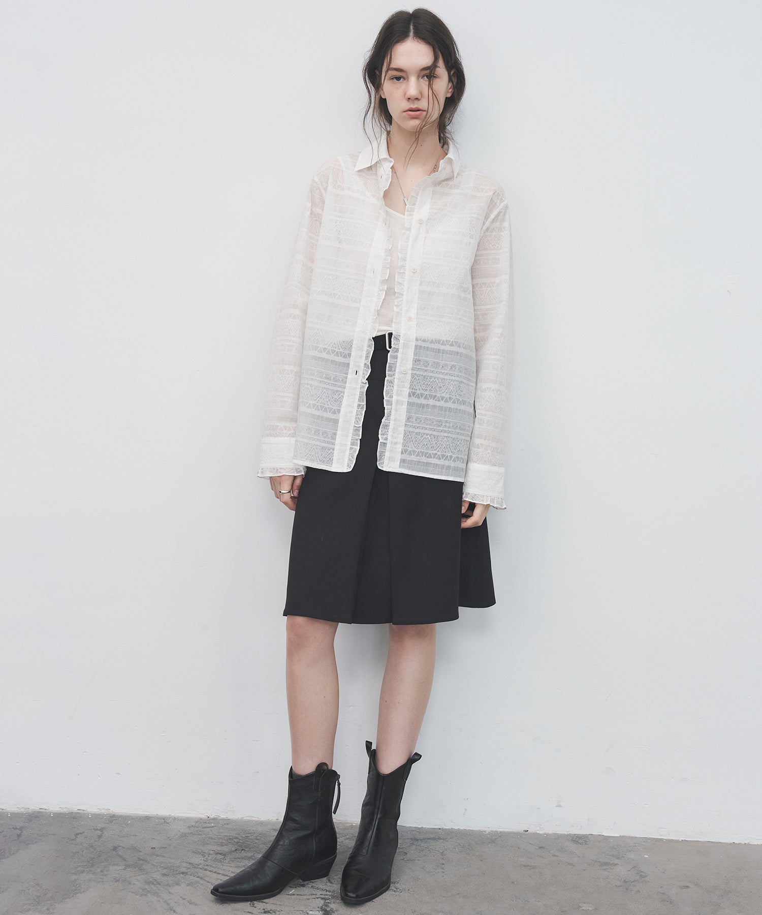 Airy Lace Jacquard Frill Shirt