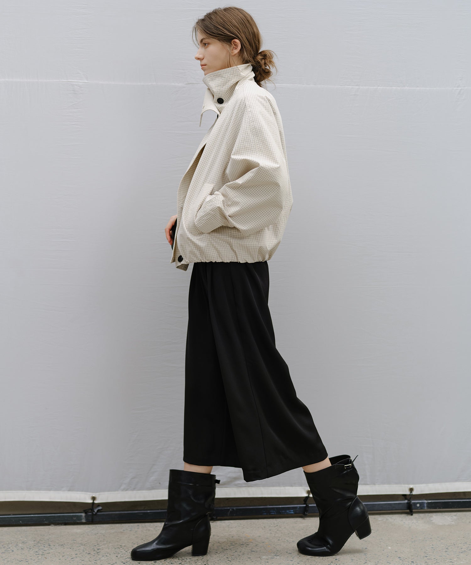 「2월 하순~3월 상순 출하」Double-Breasted Check Cropped Jacket