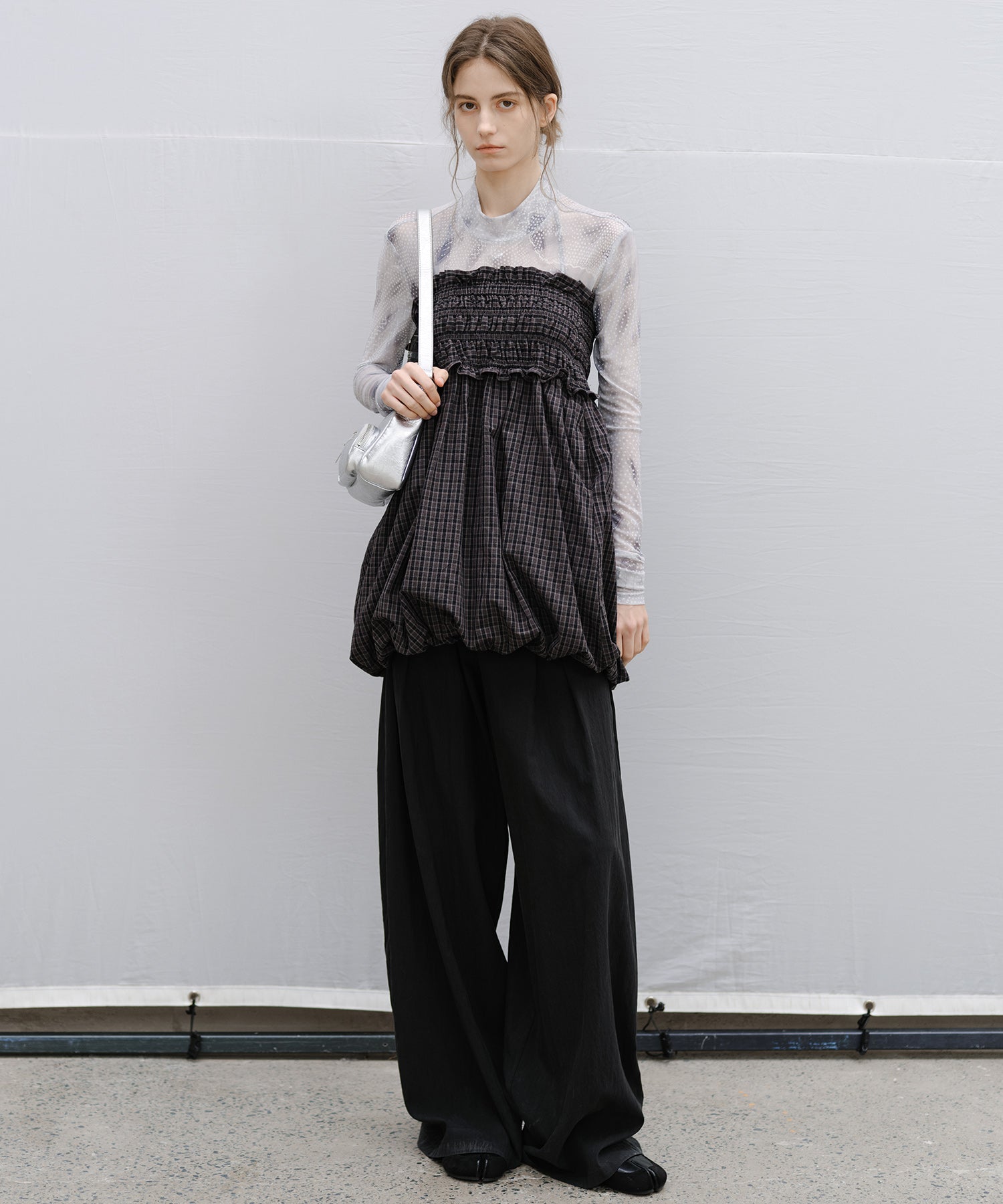 "Shipping from late February to early March" Abstract Print Sheer Mesh Top