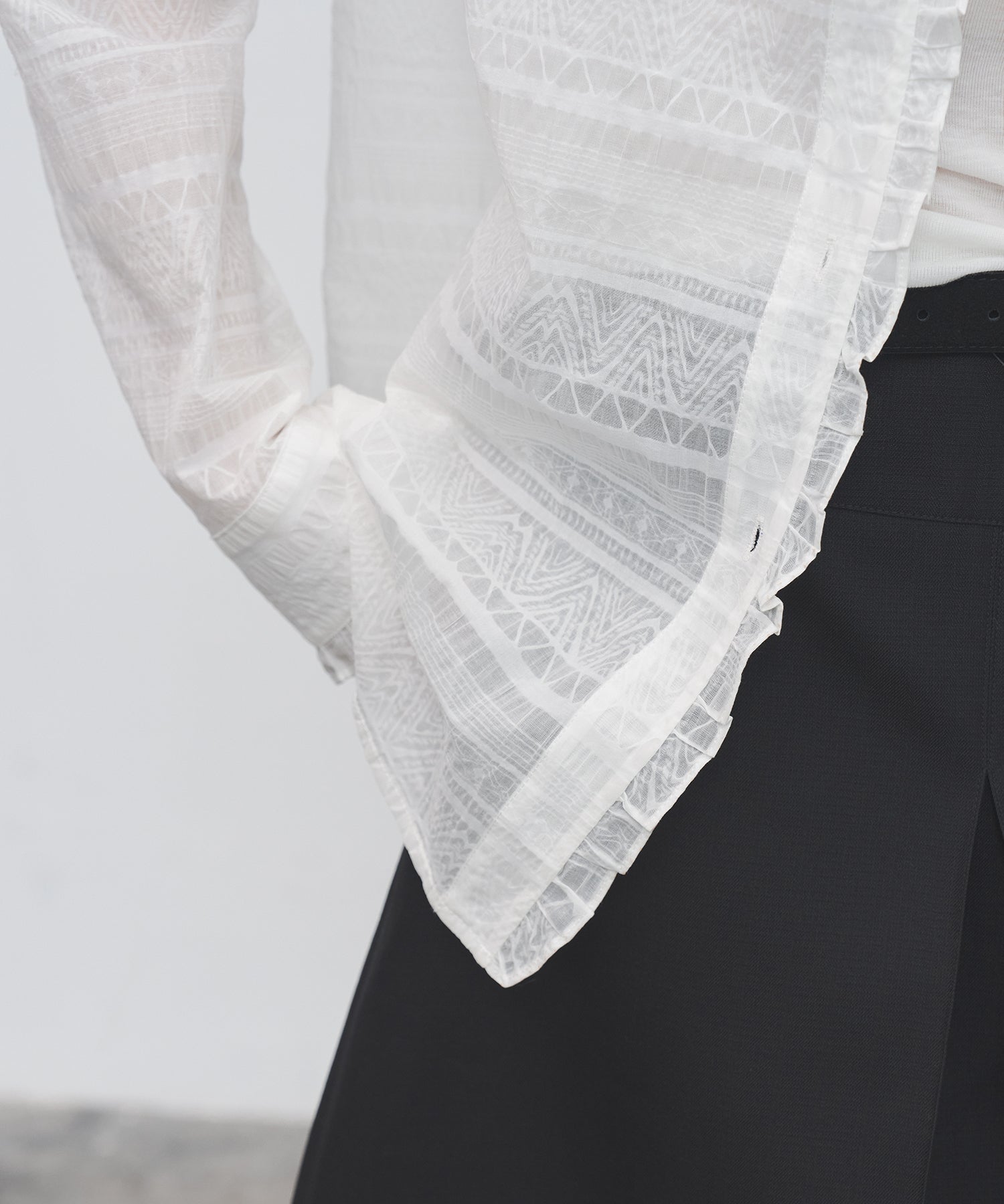 Airy Lace Jacquard Frill Shirt