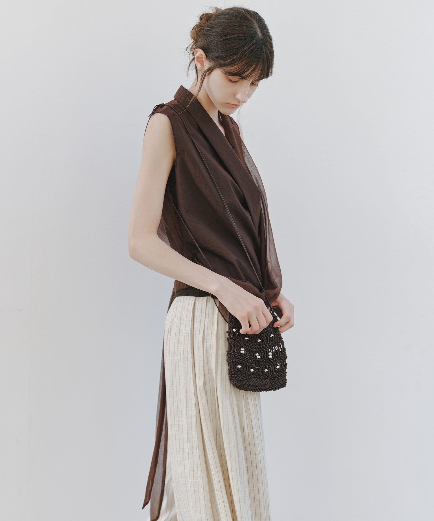 「8月中旬~下旬出荷」Sheer Cross Draped Sleeveless Top