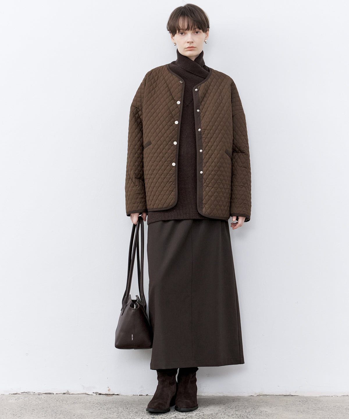 Round Hem Quilted Mid Jacket