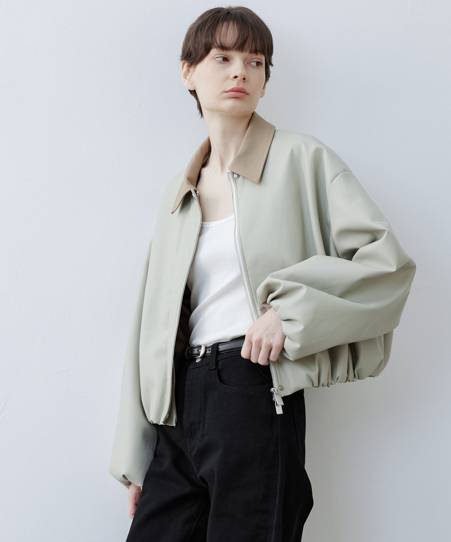 Contrast Collar Cropped Faux Leather Jacket