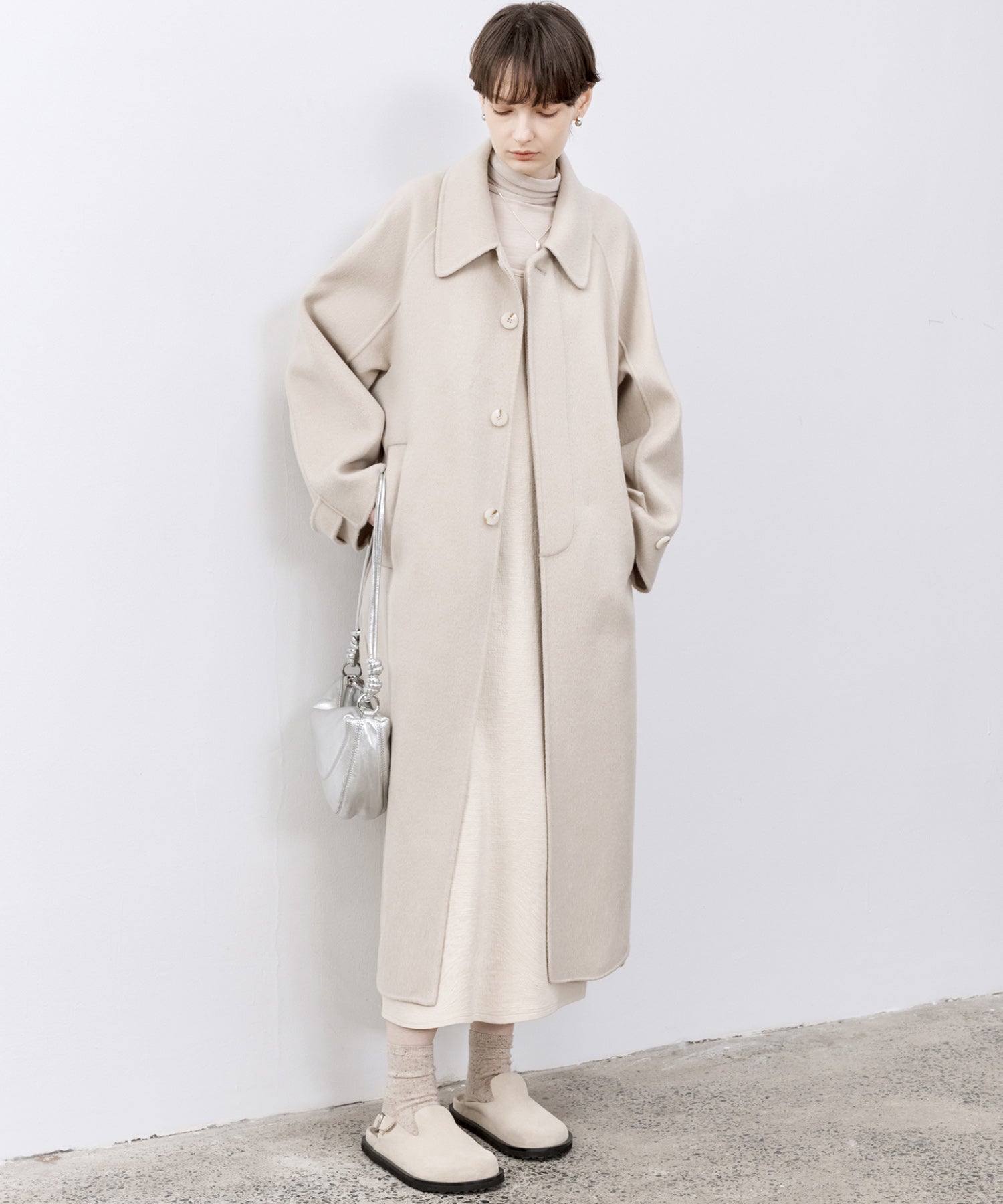 Raglan Sleeves Oversized Double-Faced Wool Coat