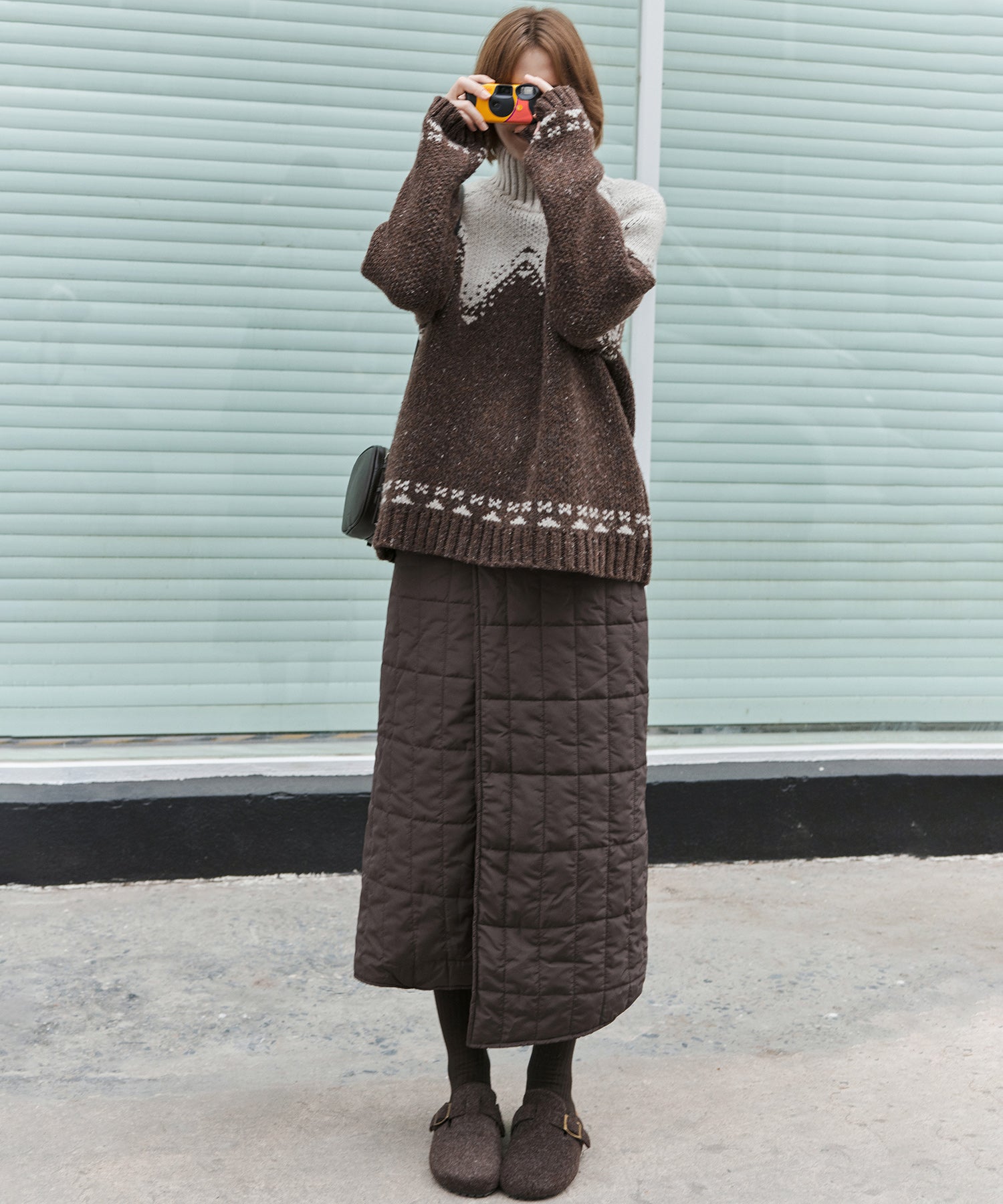 Totem Pattern Heavyweight Jacquard Turtleneck Sweater