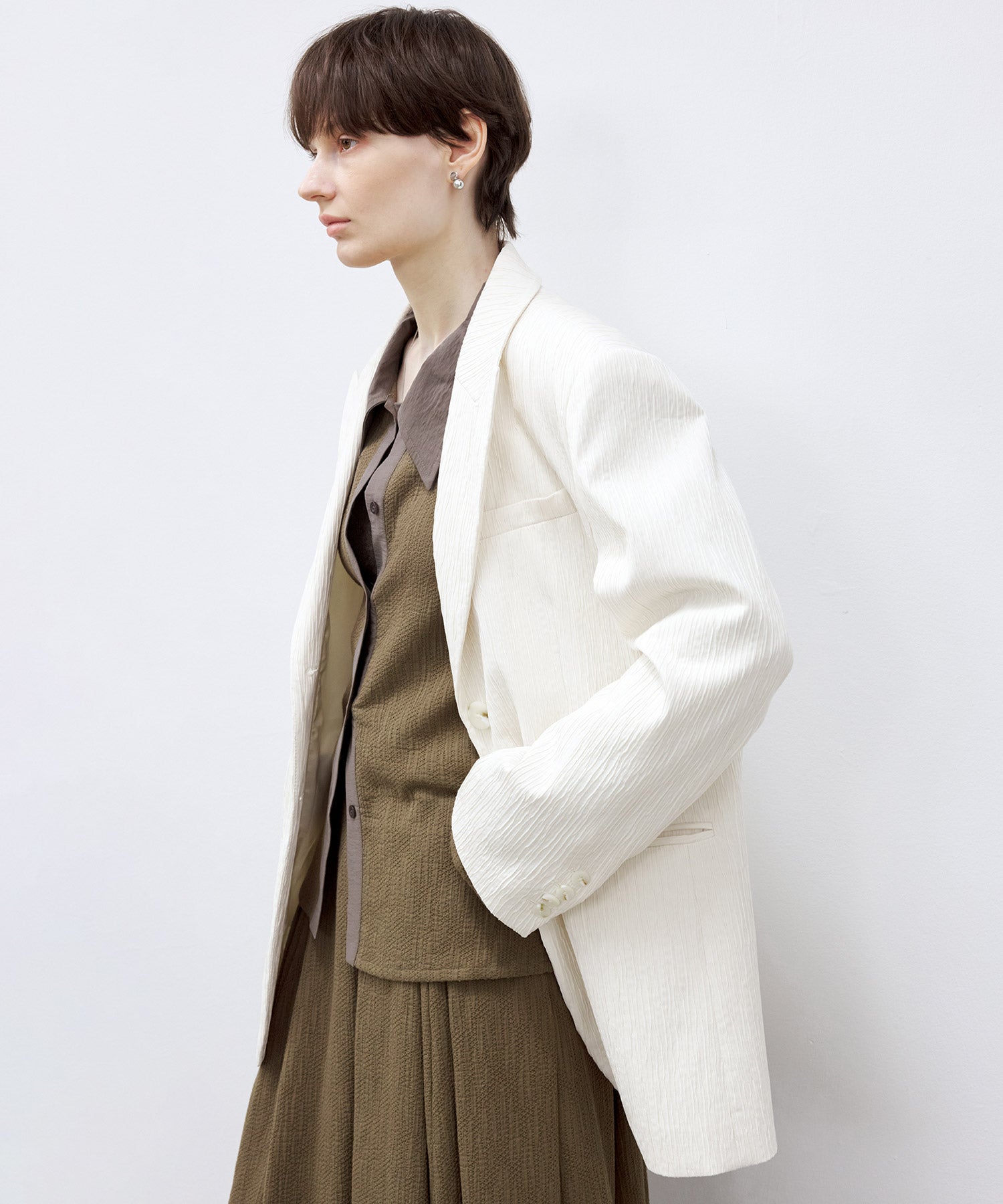 Crinkle Texture White Peak-Lapel Blazer(Shoulder Pads)