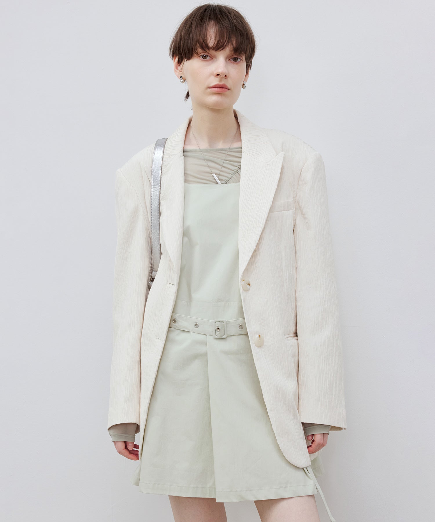 Crinkle Texture White Peak-Lapel Blazer(Shoulder Pads)