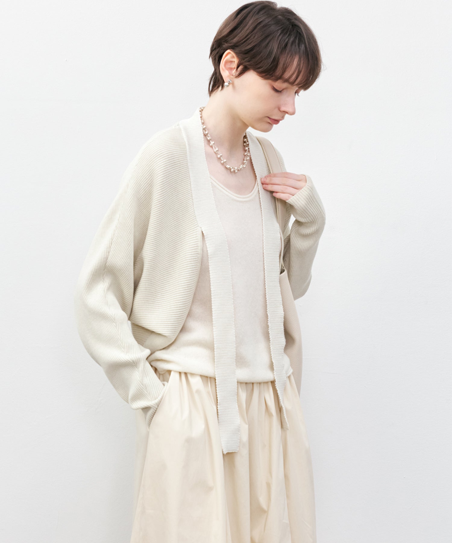 Ribbed Knit Color-block Short Bolero