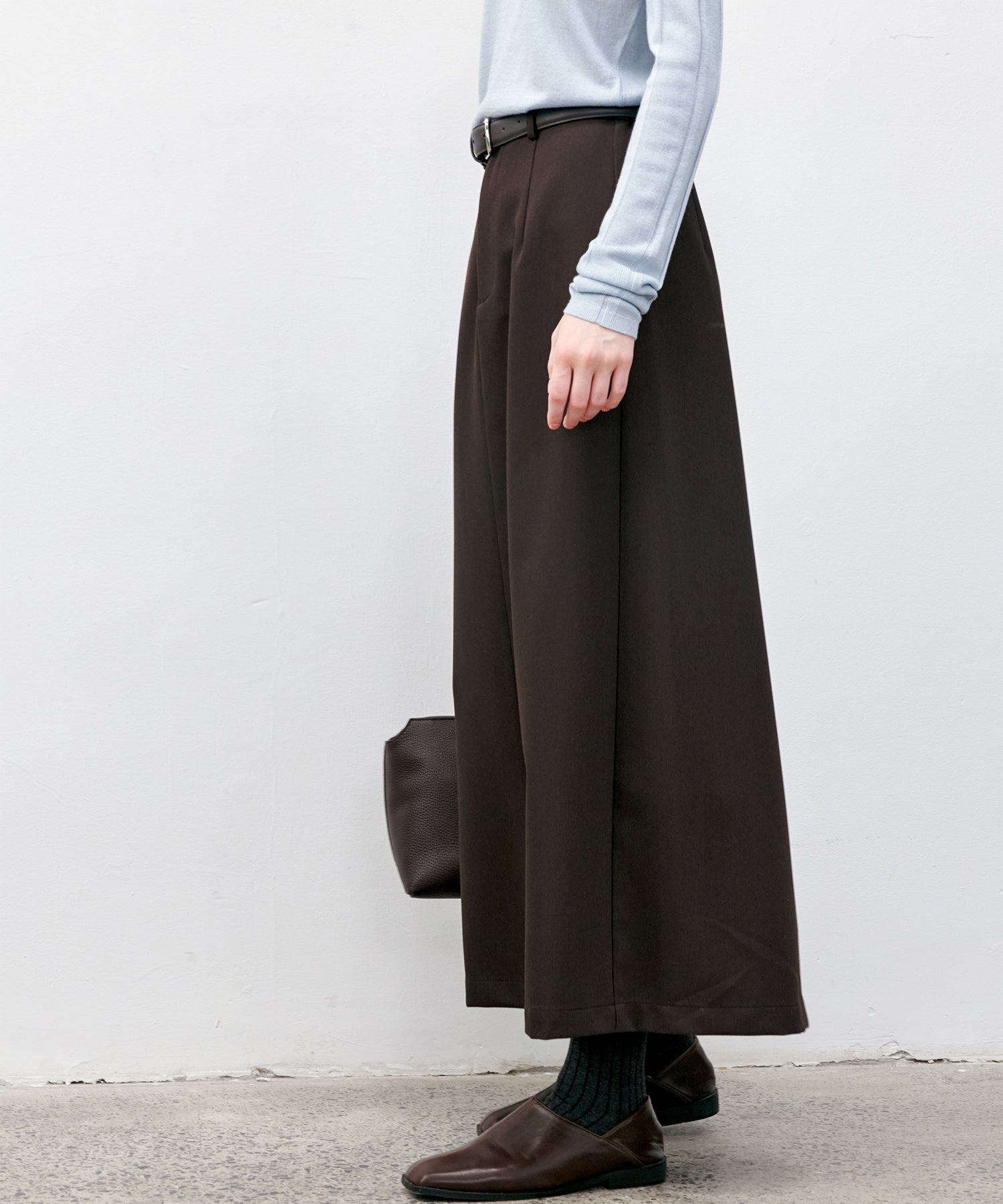 Back-slit maxi skirt