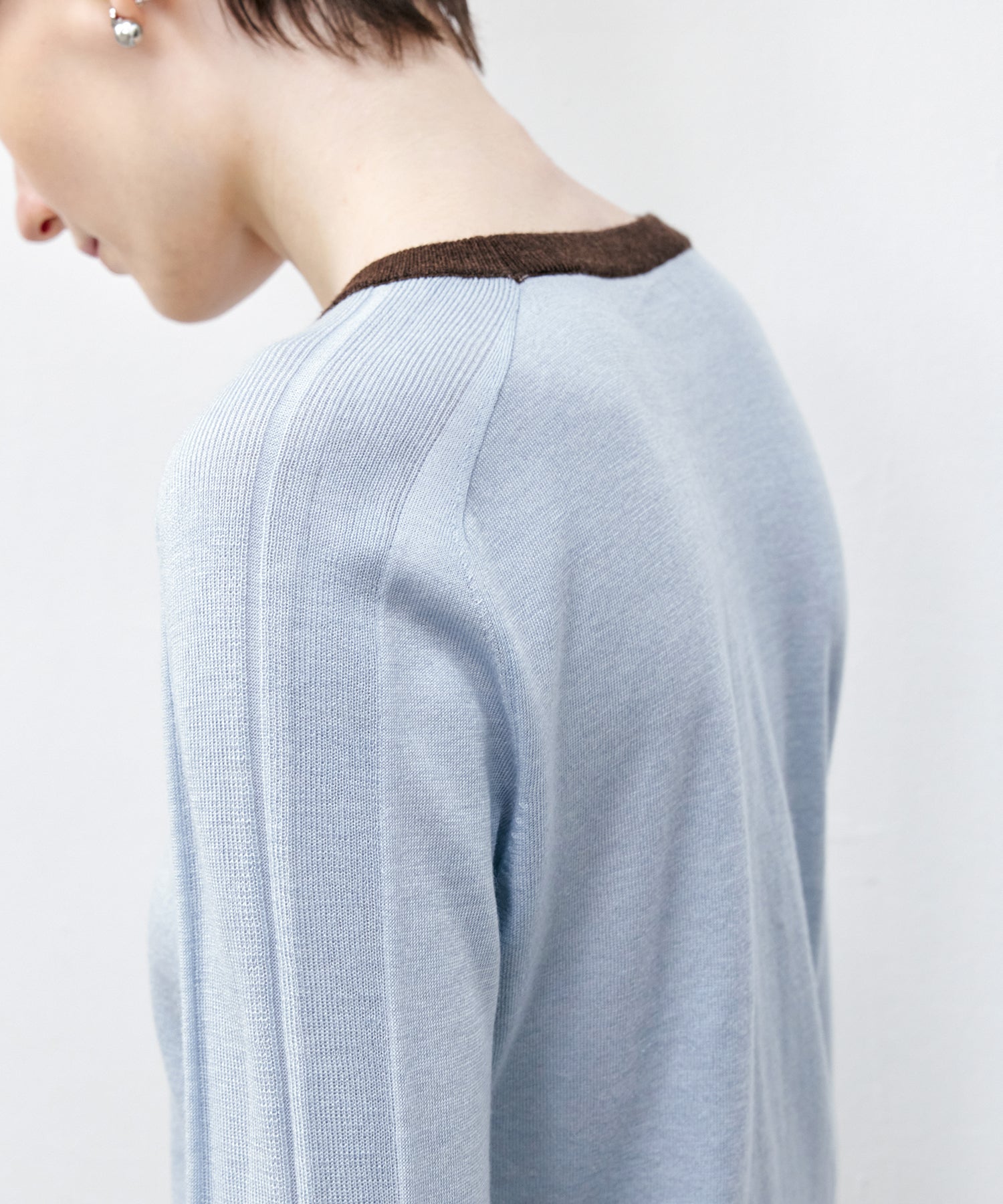 Basic Round-neck Knit Tops