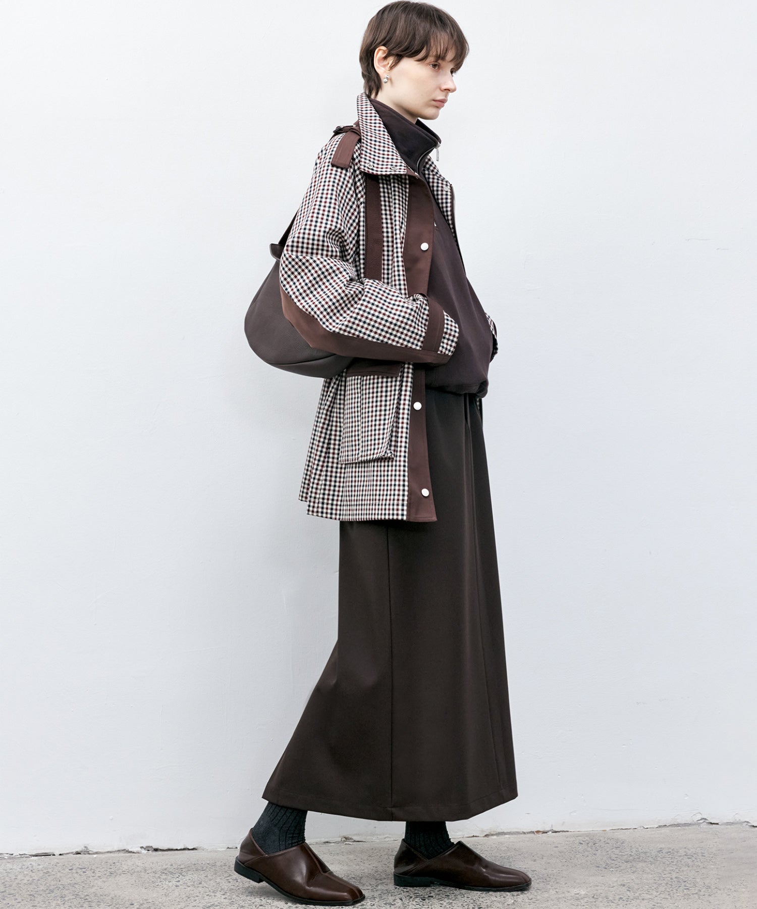 Back-slit maxi skirt