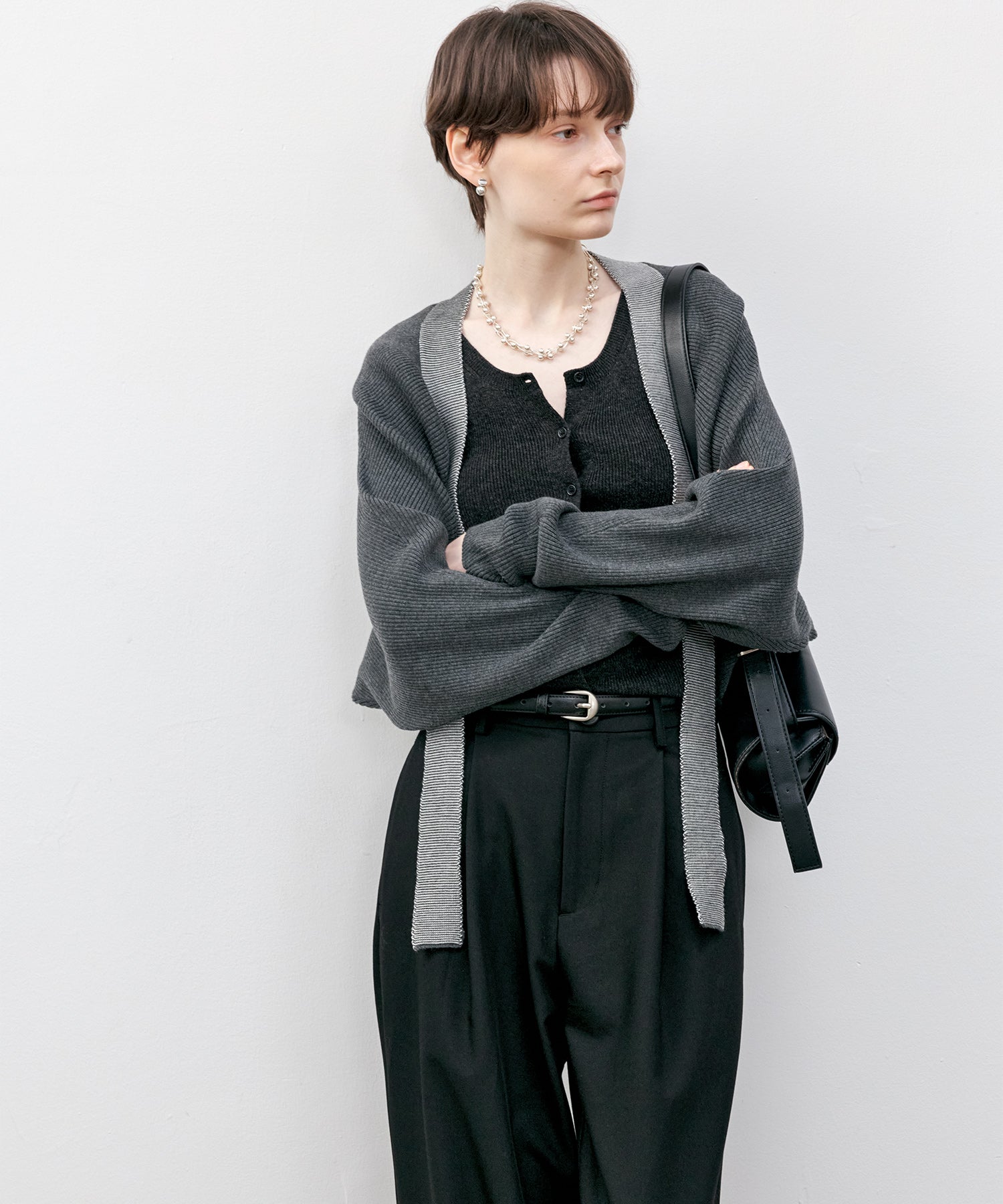 Ribbed Knit Color-block Short Bolero