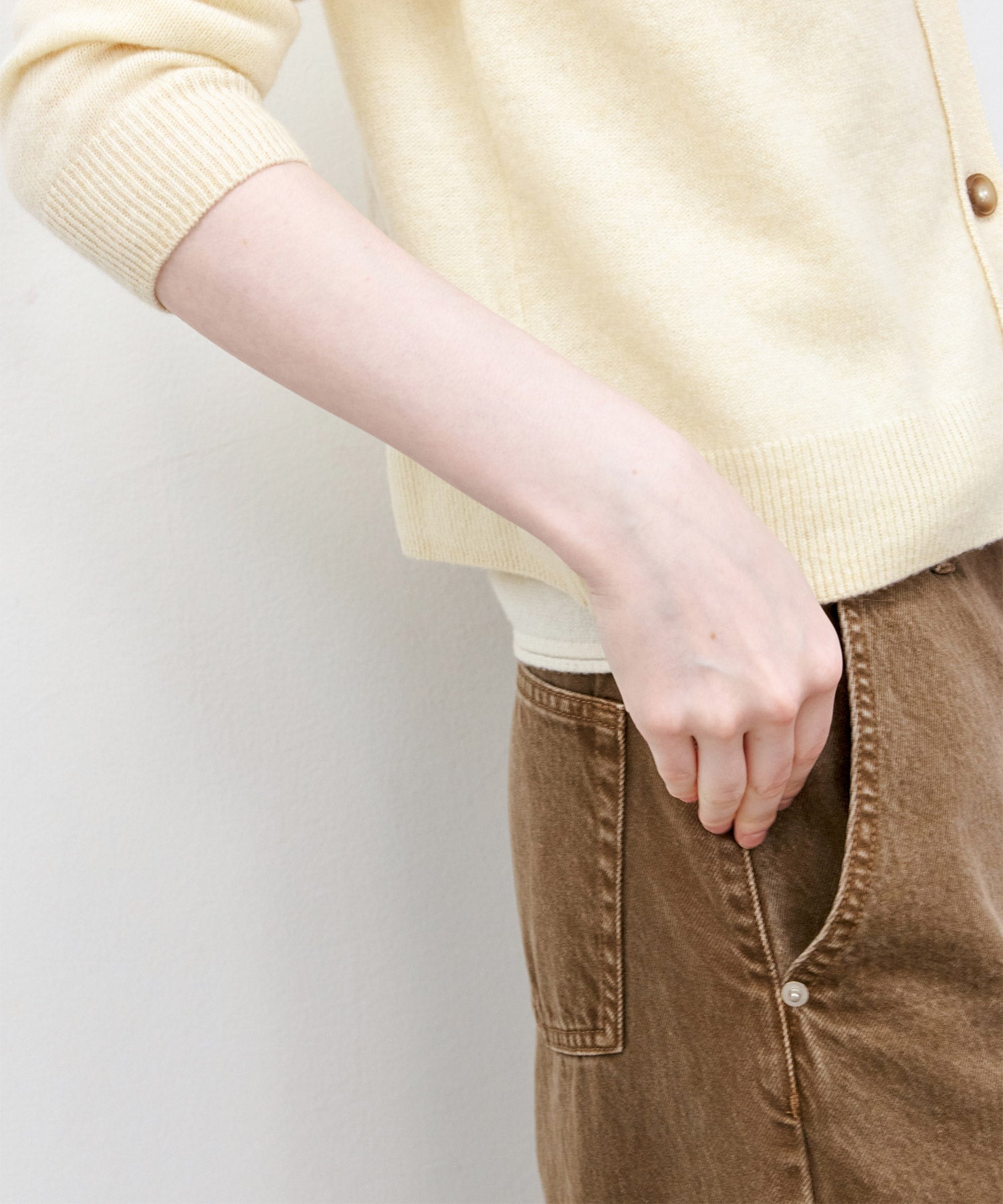 Basic Narrow Straight Brown Denim Pants