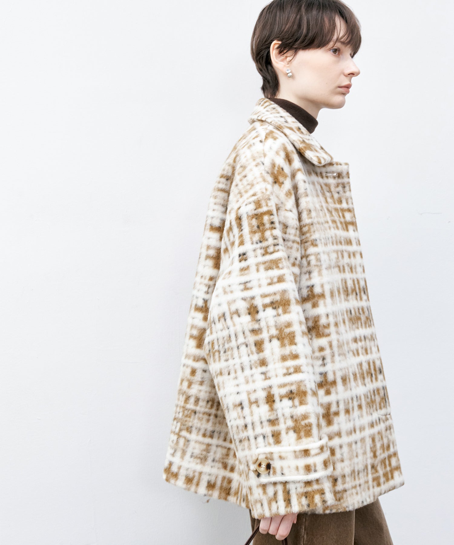 Hazy Plaid Tailored Wool Short Over-coat