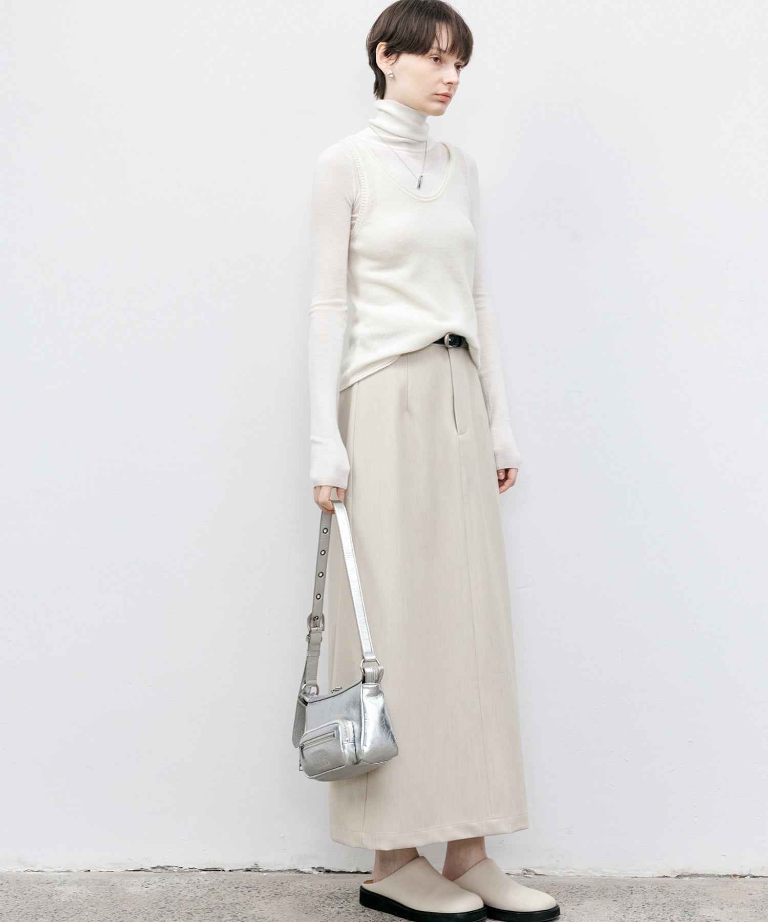 Back-slit maxi skirt