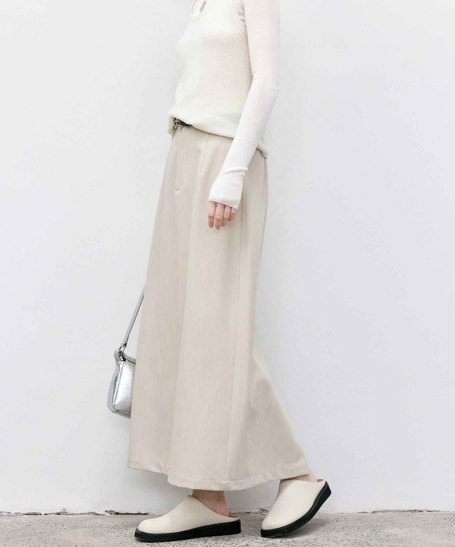 Back-slit maxi skirt