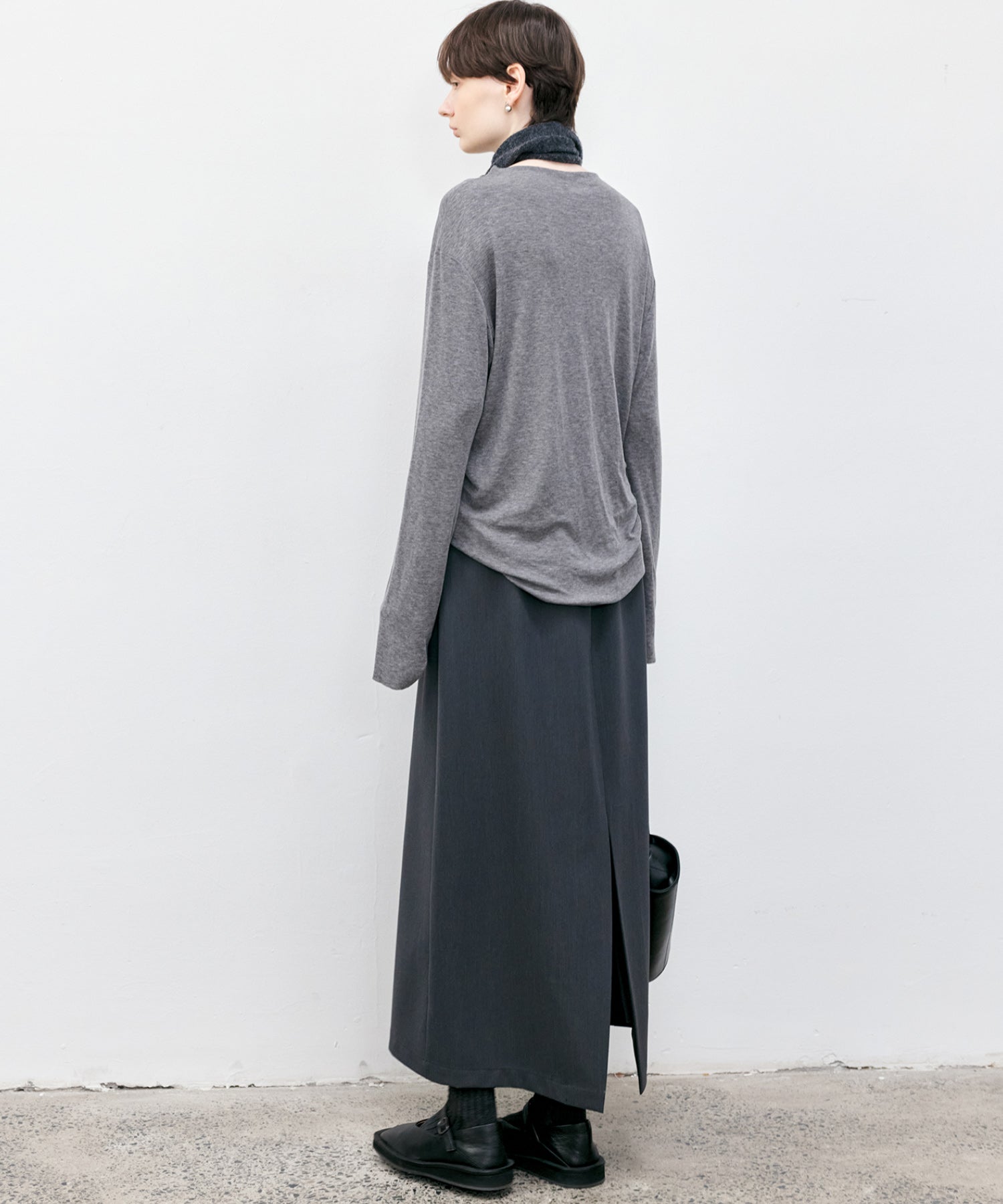 Back-slit maxi skirt