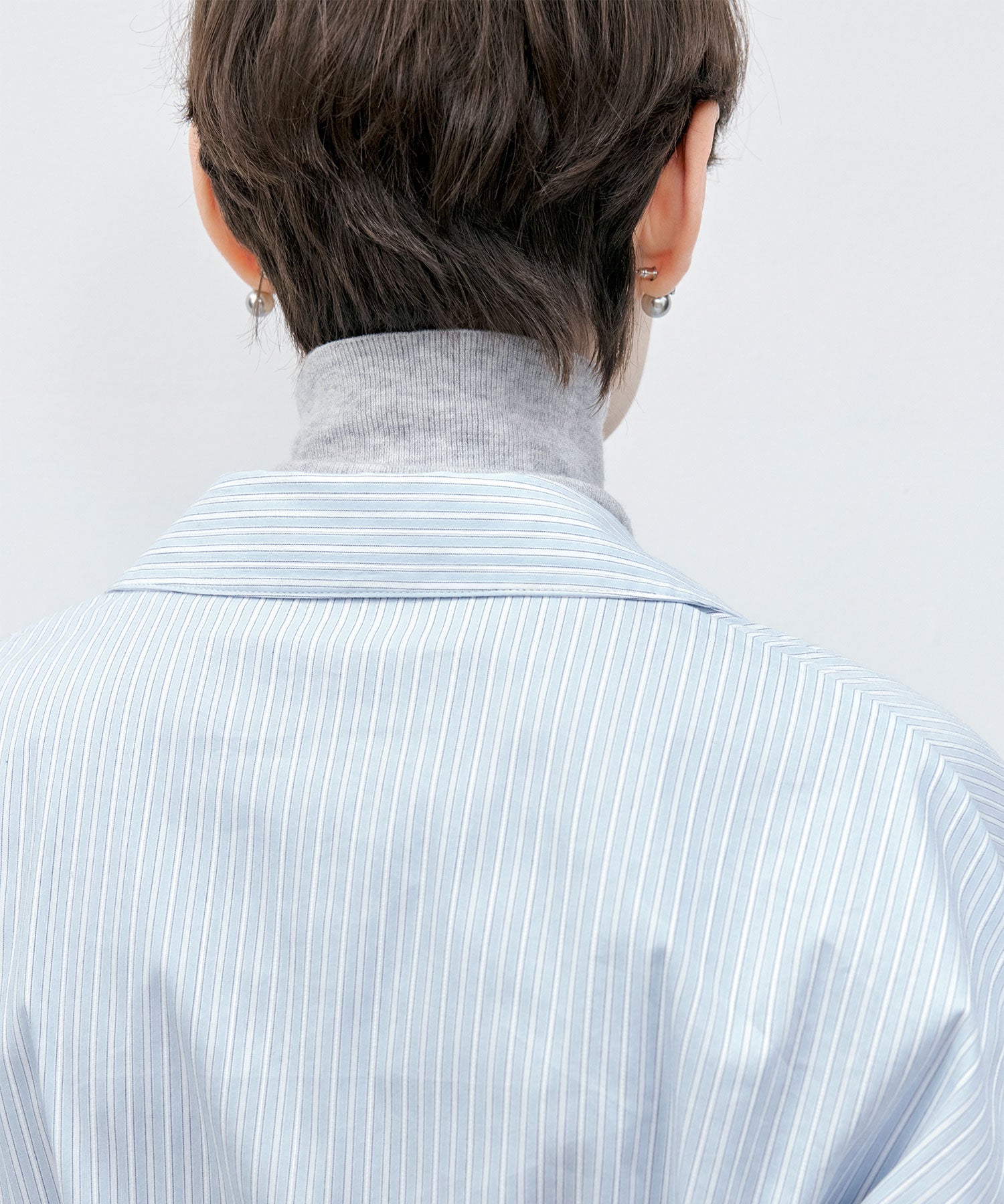 Contrast Panel Turtleneck Top