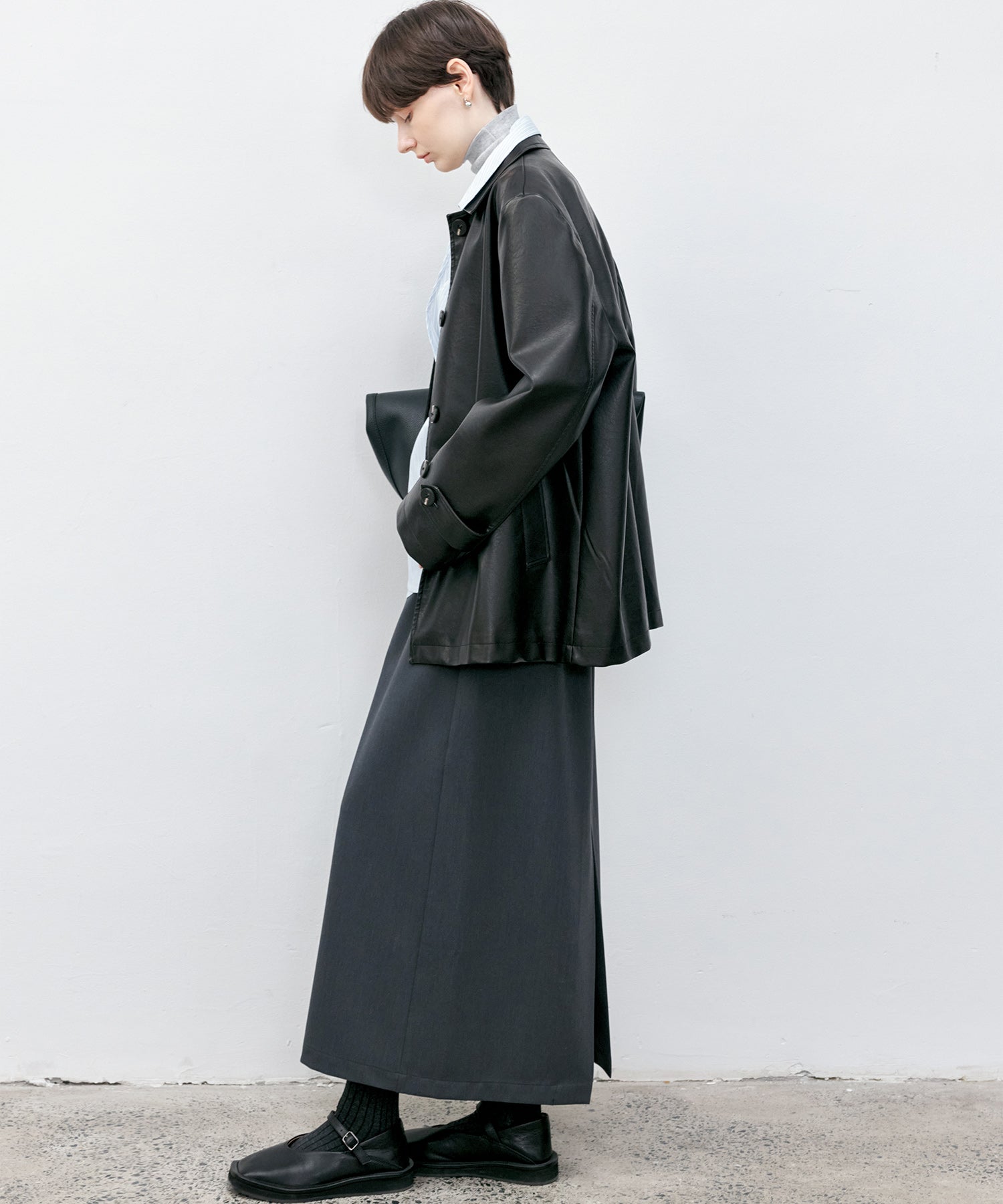 Back-slit maxi skirt