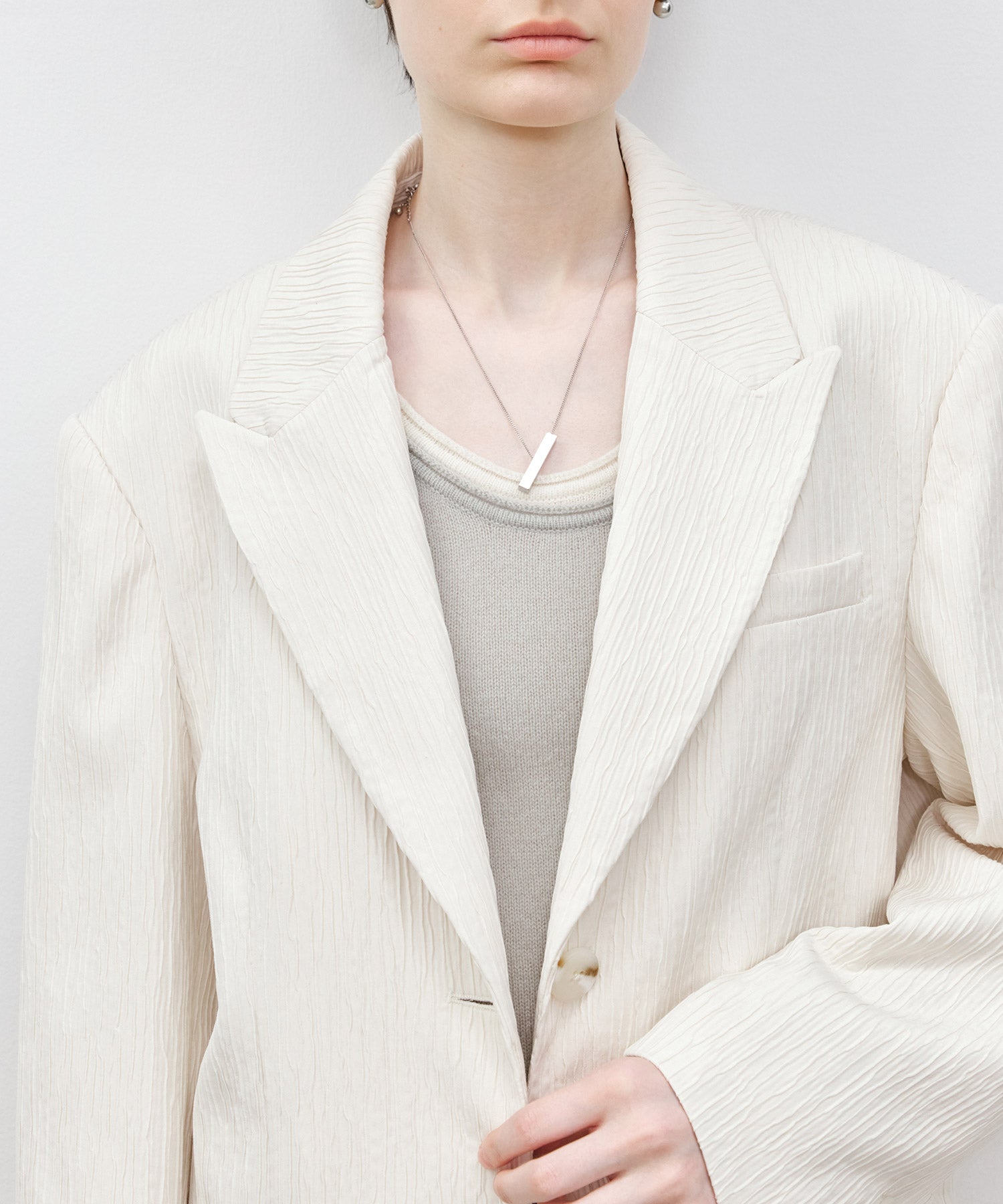 Crinkle Texture White Peak-Lapel Blazer(Shoulder Pads)