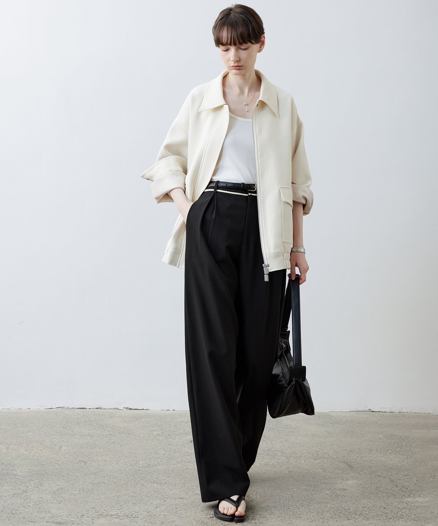 Mid-Rise Tapered Trousers
