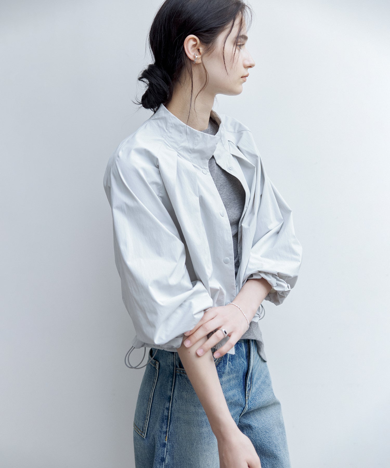 Asymmetric Hem Fitted T-Shirt in Lyocell Blend