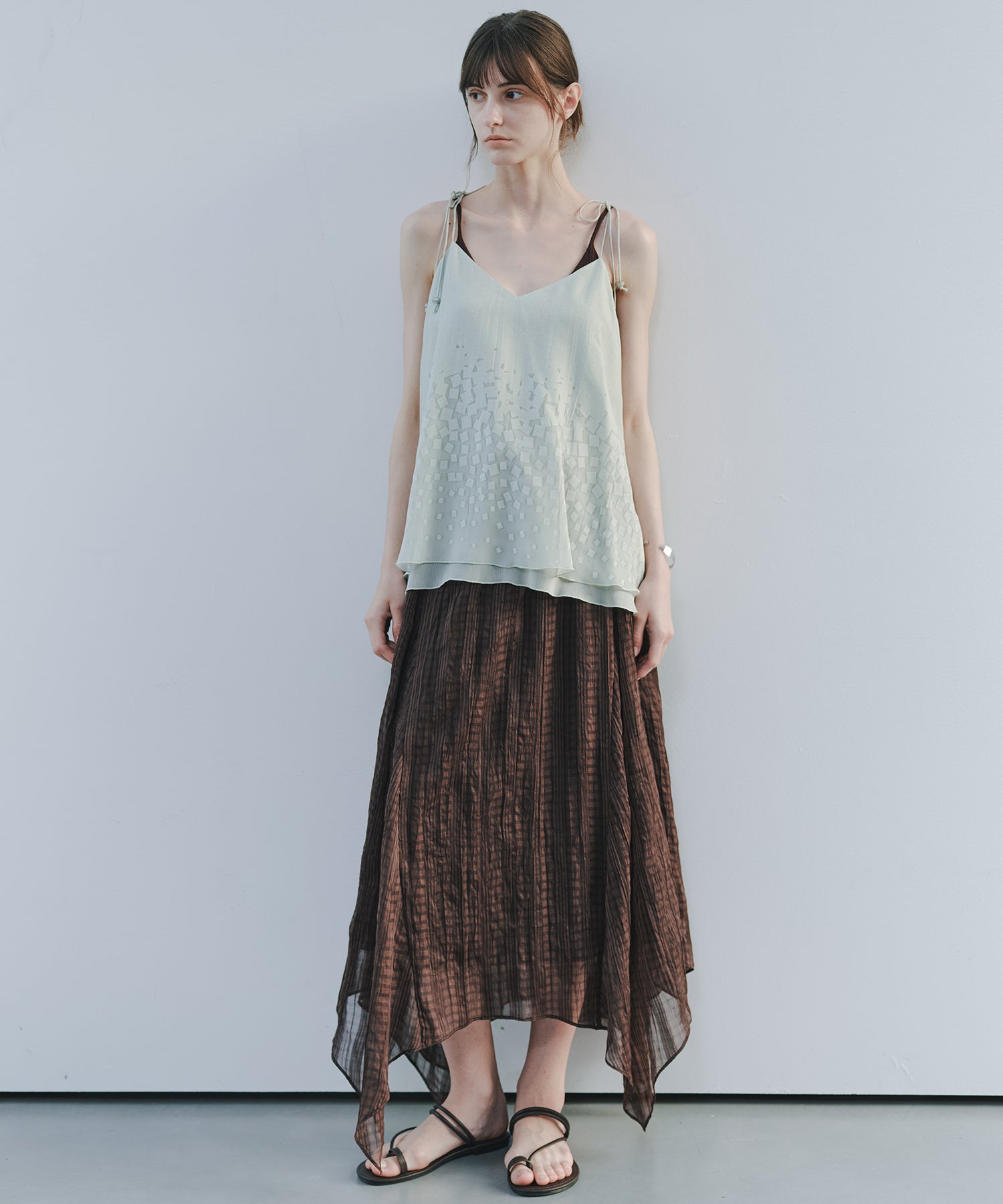 「7月中旬~下旬出荷」Sheer Check Asymmetric Skirt