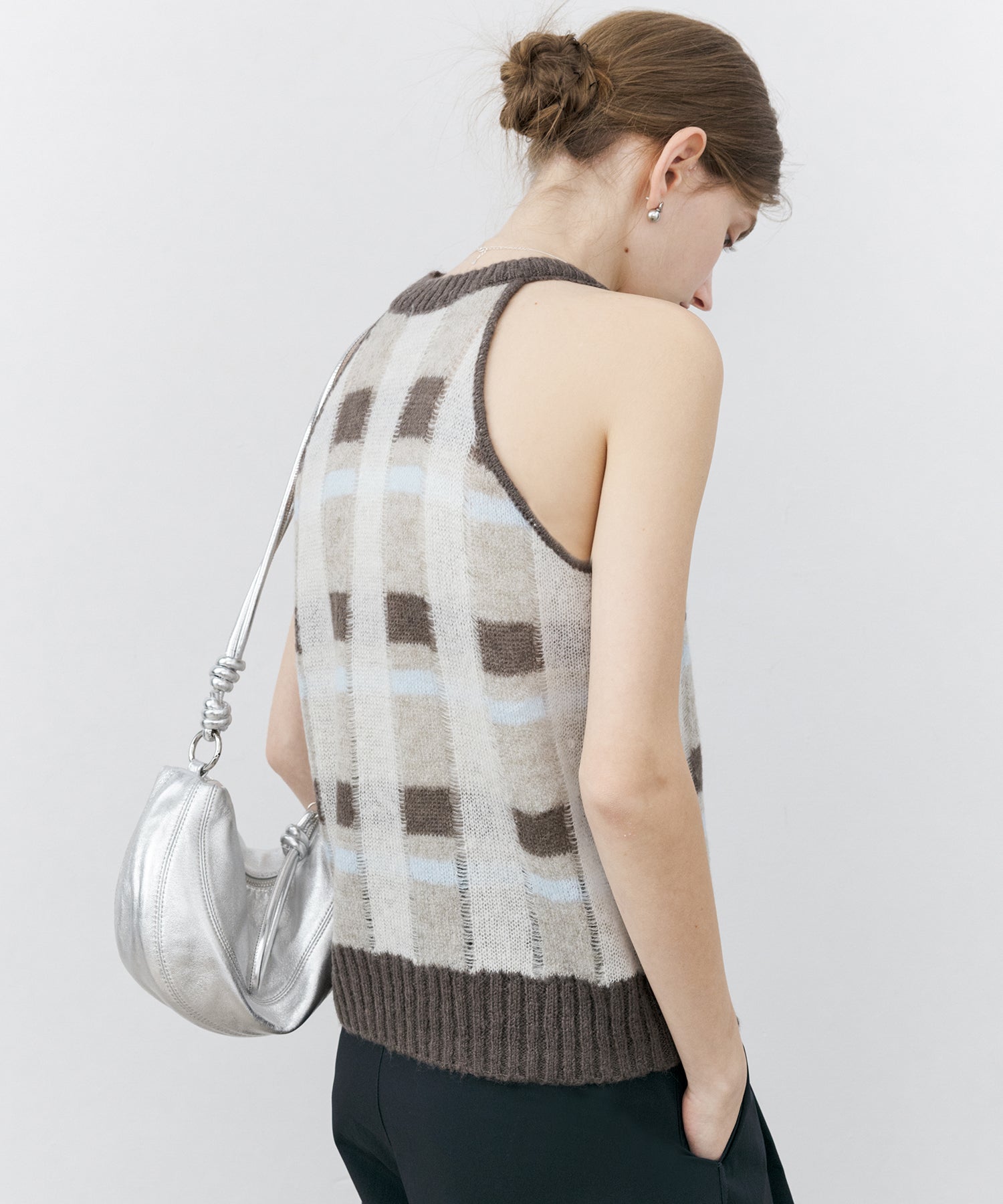 Check Jacquard V-Neck Knit Vest
