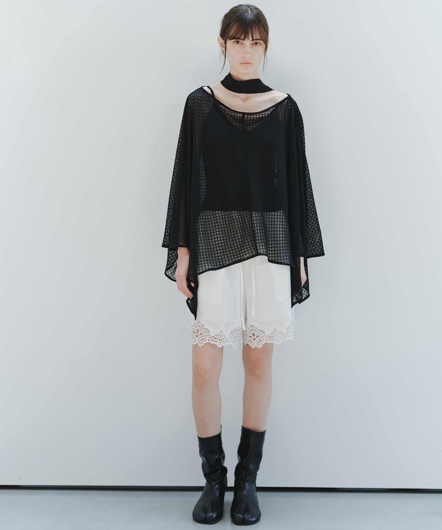 「7月中旬~下旬出荷」Multi-Way Sheer Scarf Layer Top