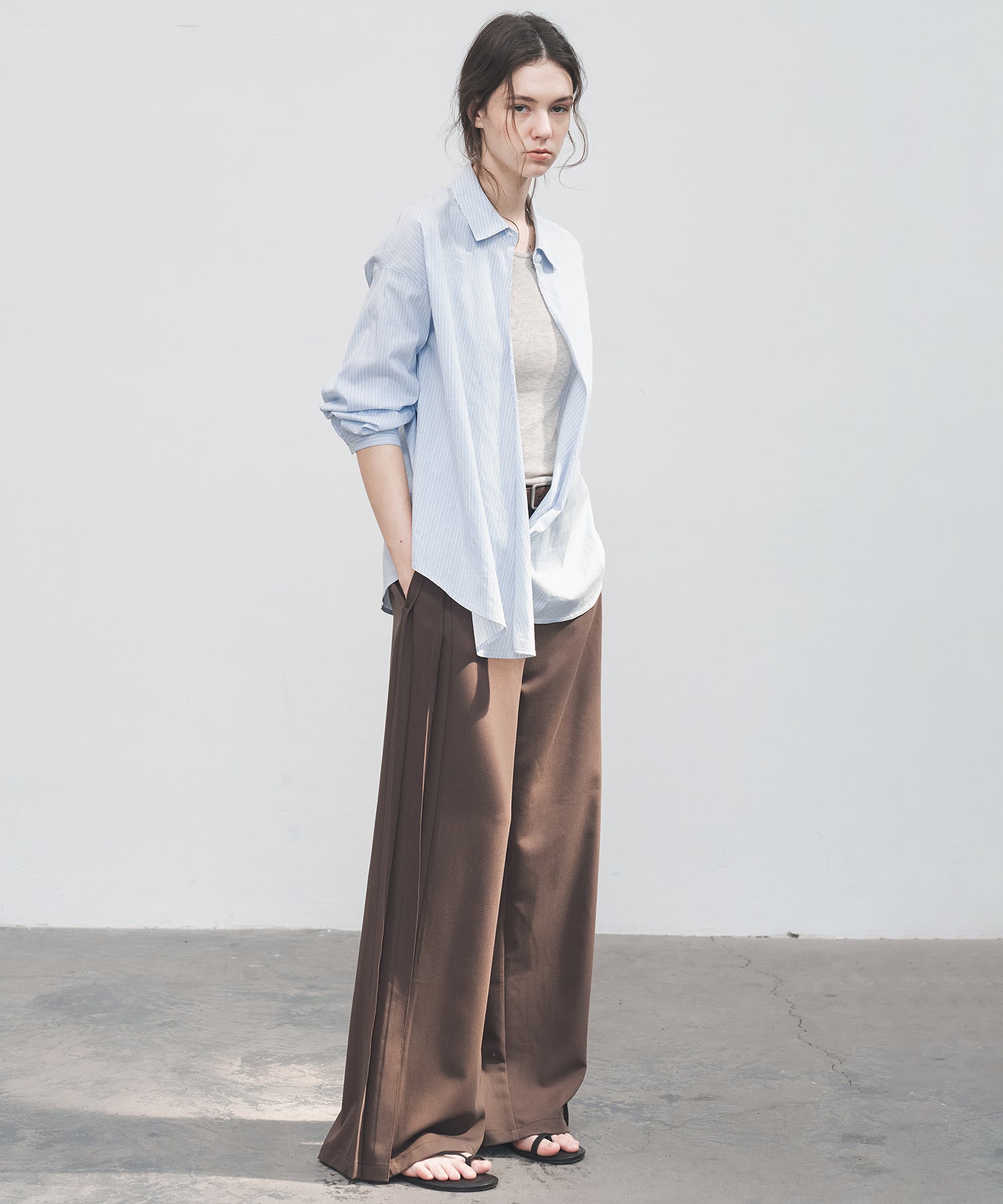 Side Pleat Wide Slacks