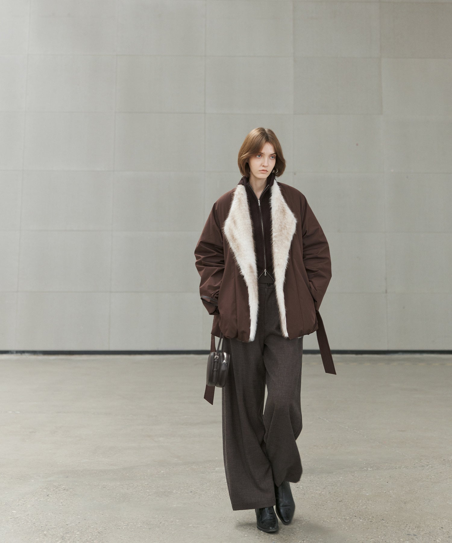 Faux Fur Collar Balloon Down Jacket