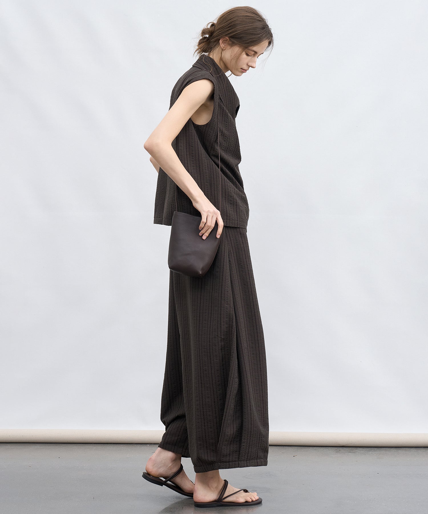 Textured Curved Wide Pants