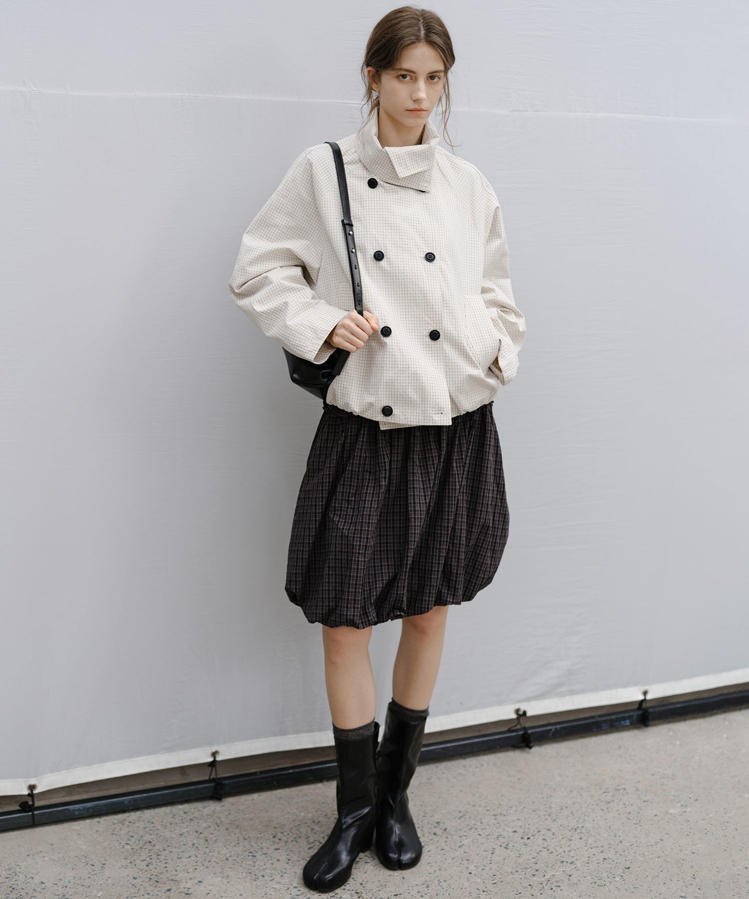 「2월 하순~3월 상순 출하」Double-Breasted Check Cropped Jacket