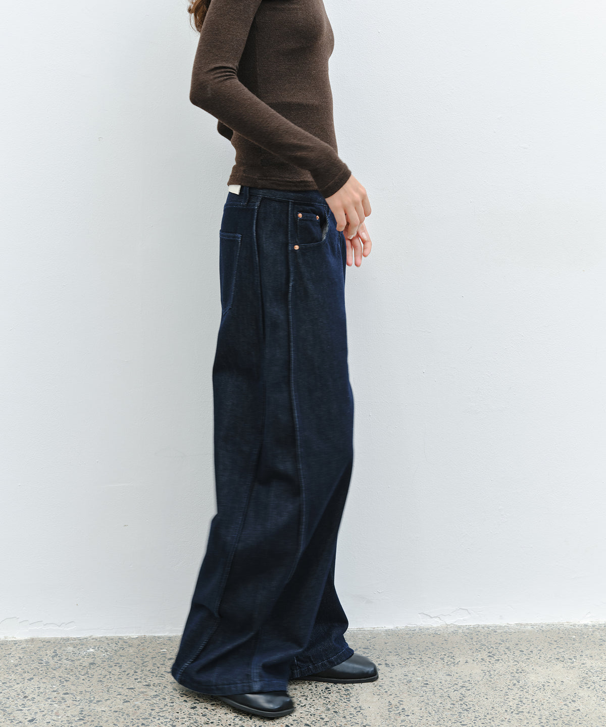 「10月下旬出荷予定」Side-Seam Detail Wide Denim Pants