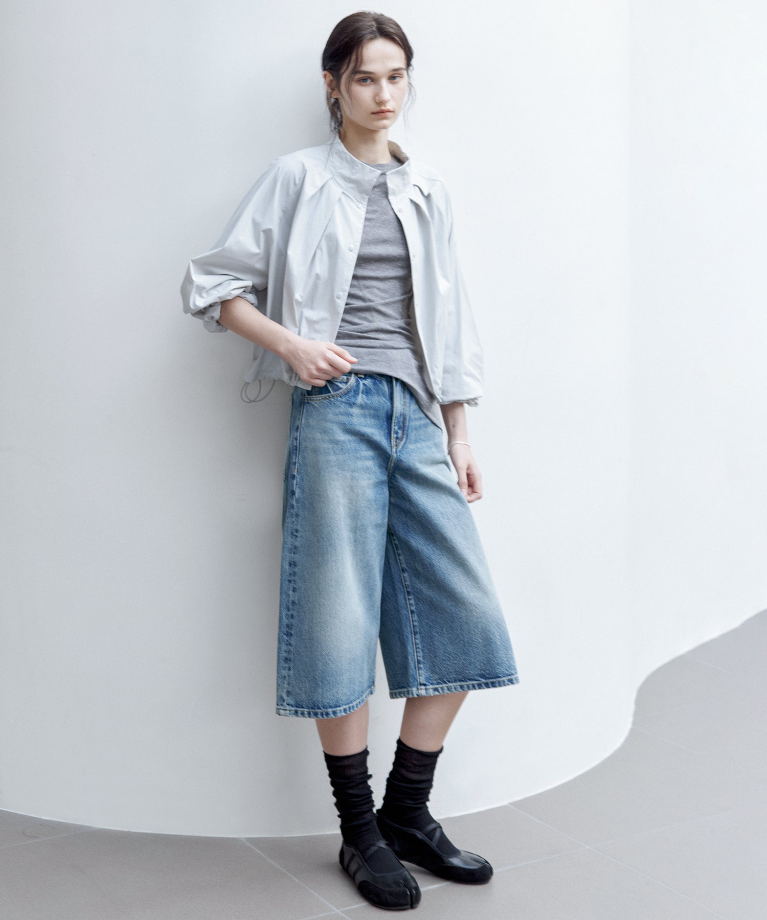 Asymmetric Hem Fitted T-Shirt in Lyocell Blend