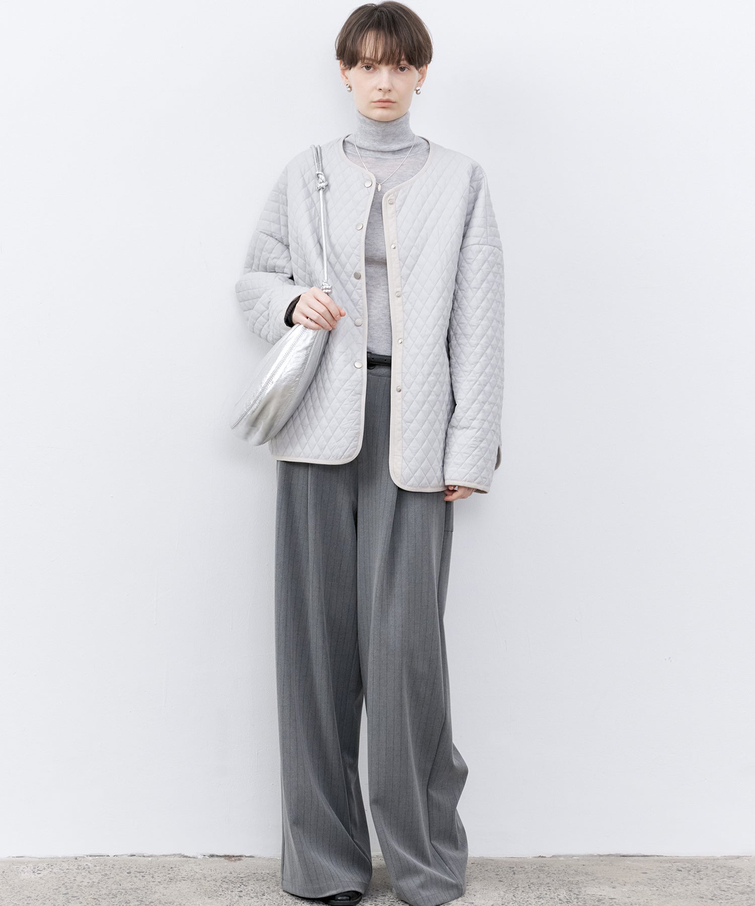 Diamond Quilted Round Neck Padded Jacket