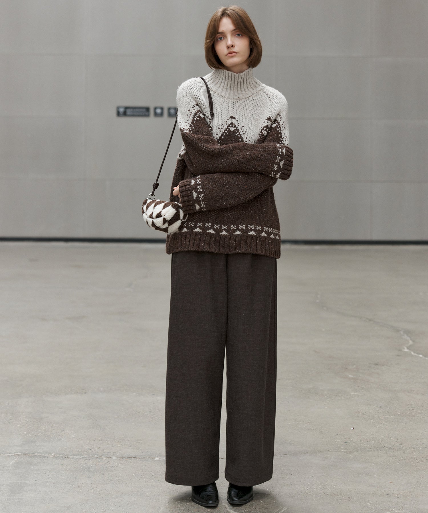 Totem Pattern Heavyweight Jacquard Turtleneck Sweater