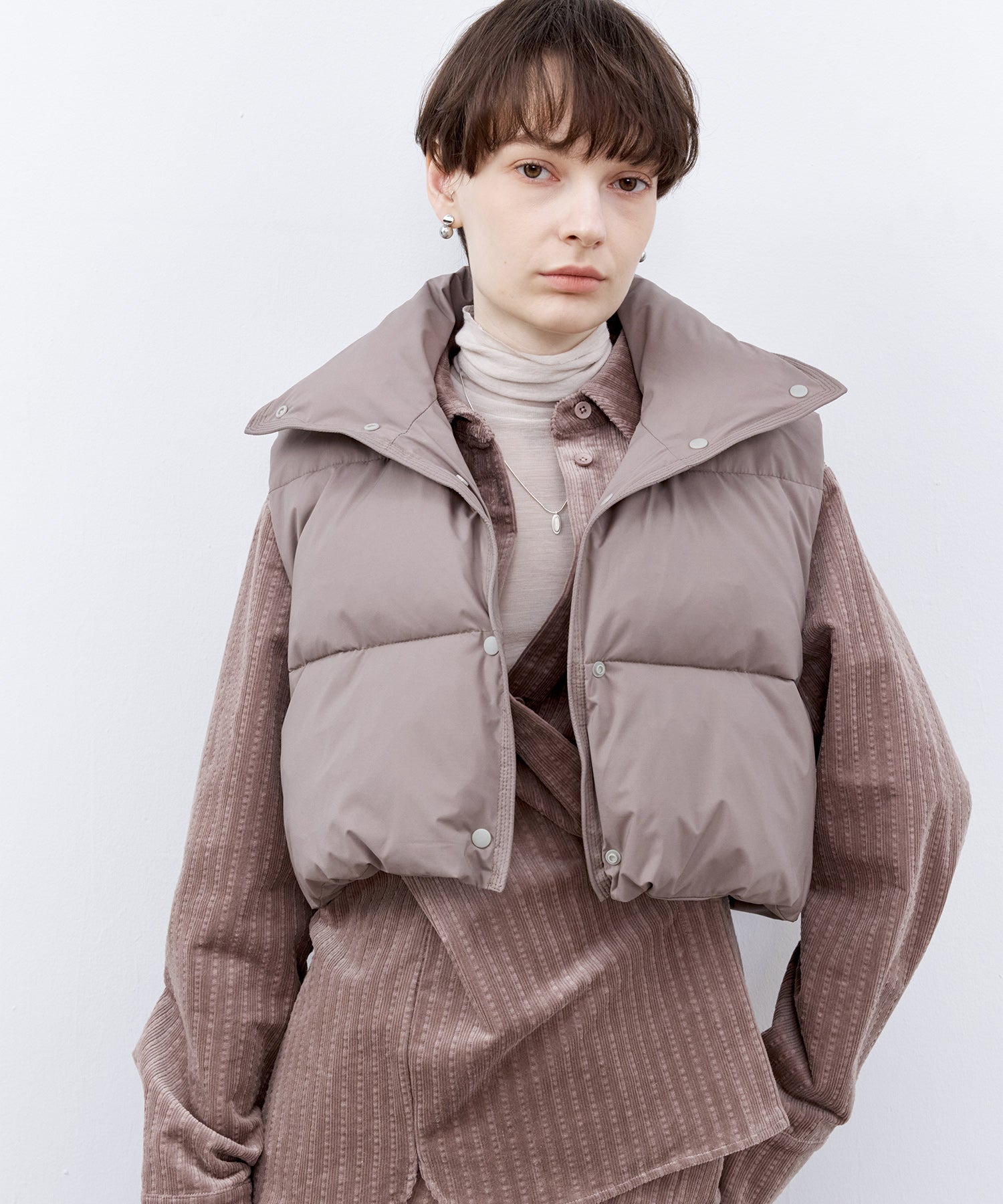 Cropped Puffer Vest with Moldable Neckline