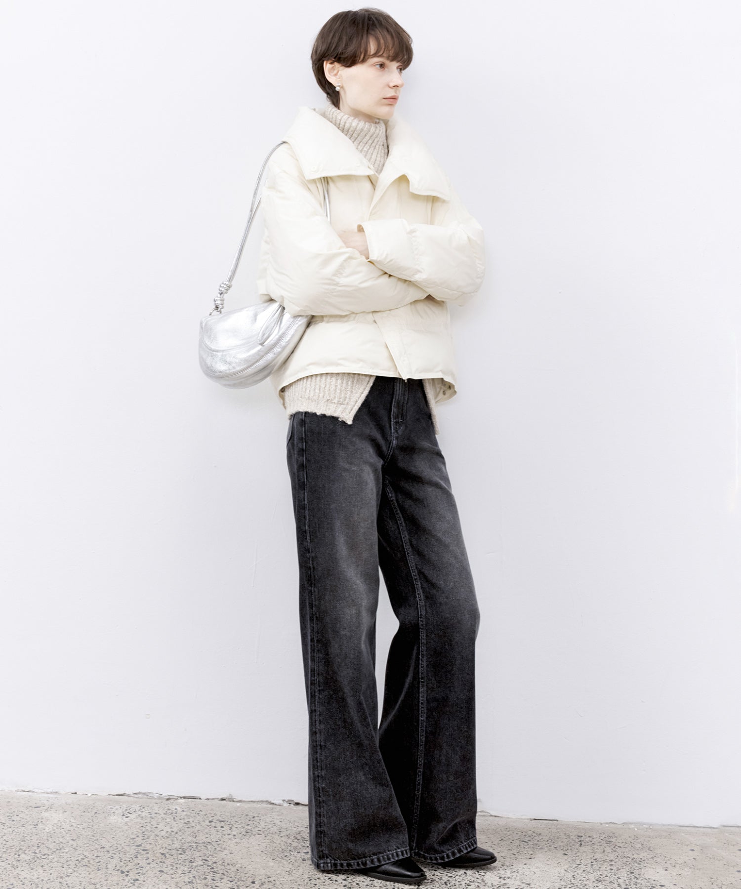 Drop Shoulder Short Puffer with Shaped Waist Design