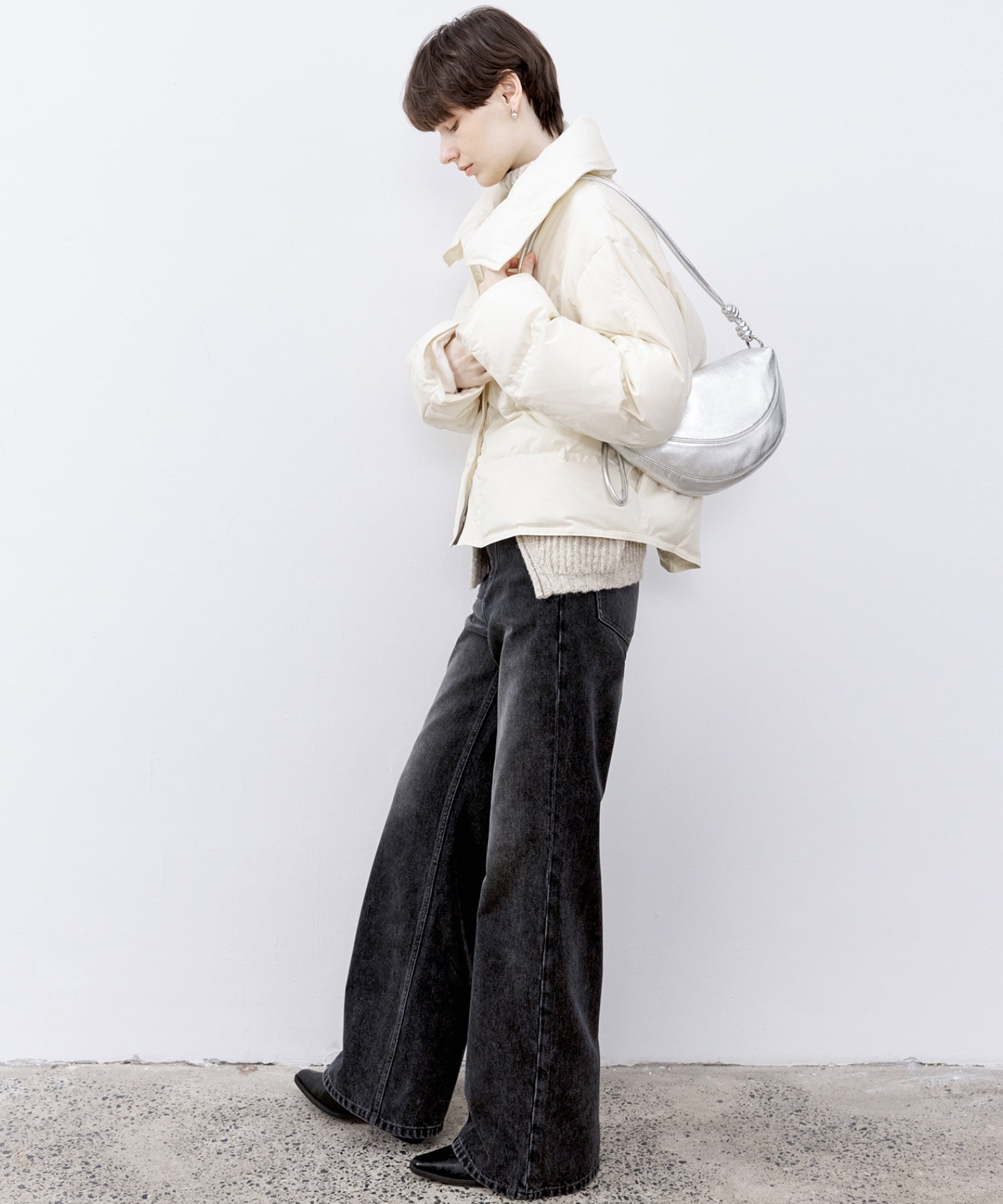 Drop Shoulder Short Puffer with Shaped Waist Design