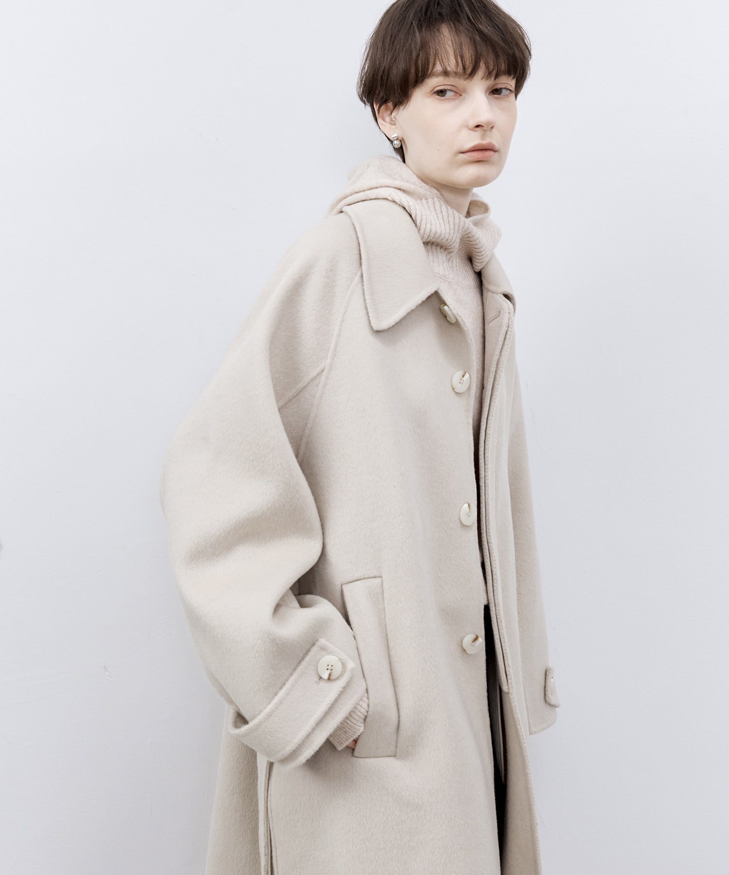 Raglan Sleeves Oversized Double-Faced Wool Coat