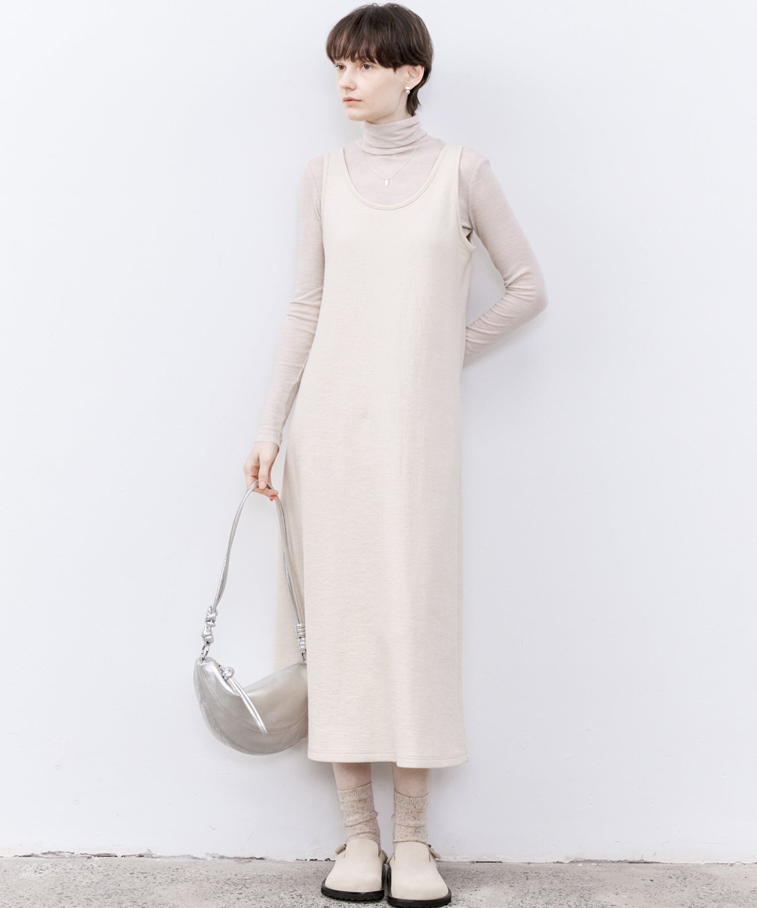 Draped Texture Wool Turtleneck Long Sleeve Top
