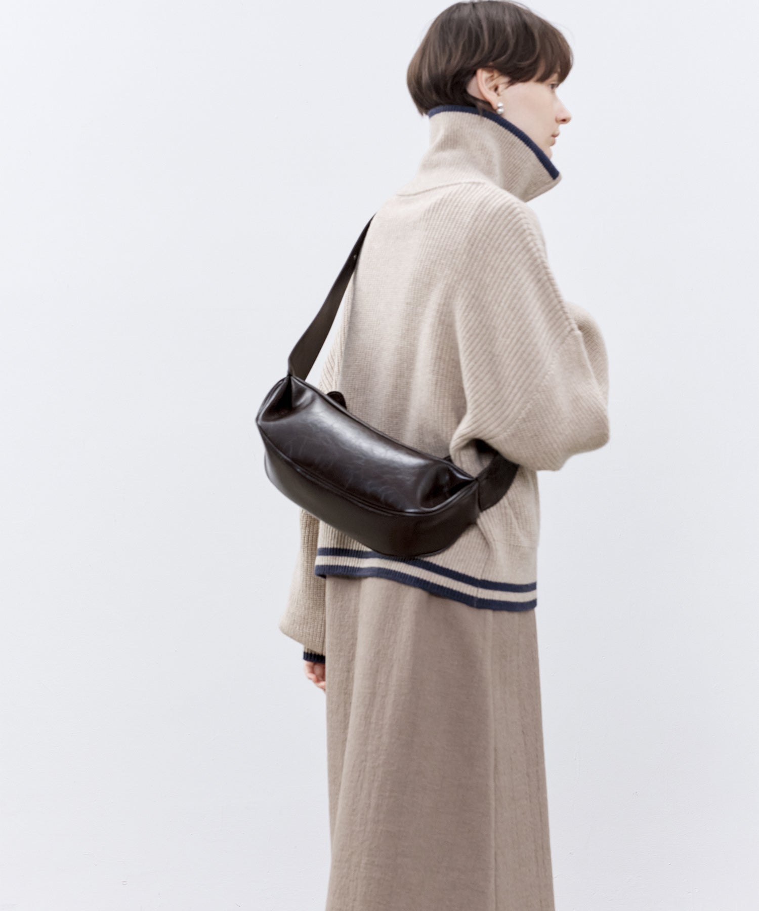 Contrast Panel Wool Zip Cardigan with Dual-Way Collar