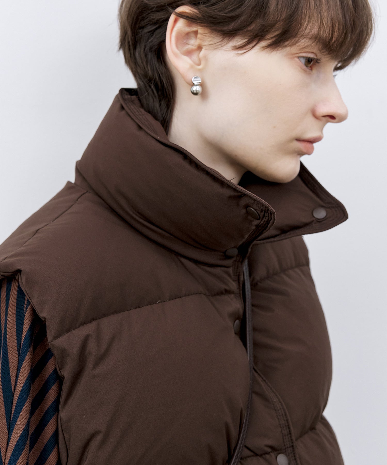 Cropped Puffer Vest with Moldable Neckline