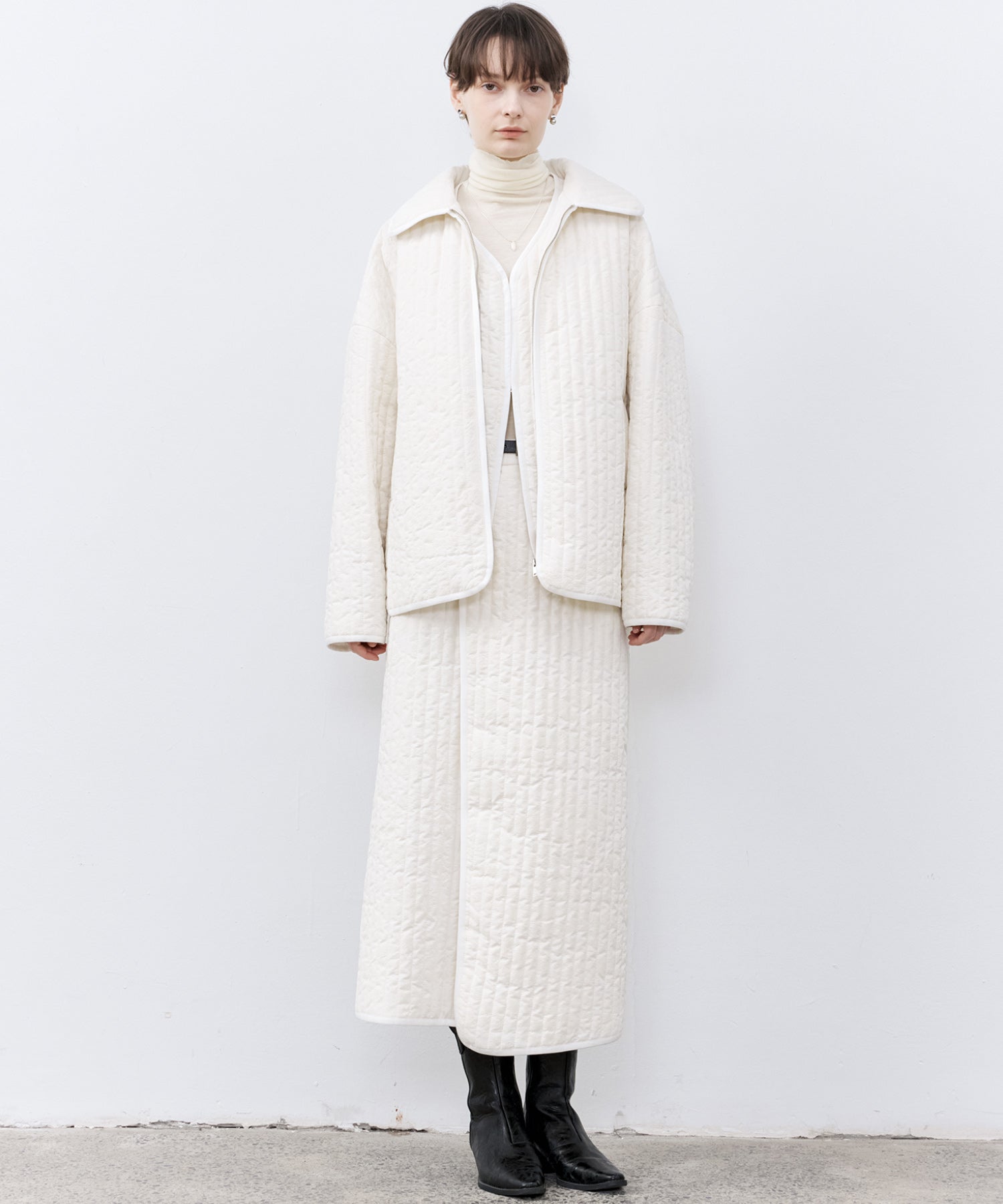 Draped Texture Wool Turtleneck Long Sleeve Top