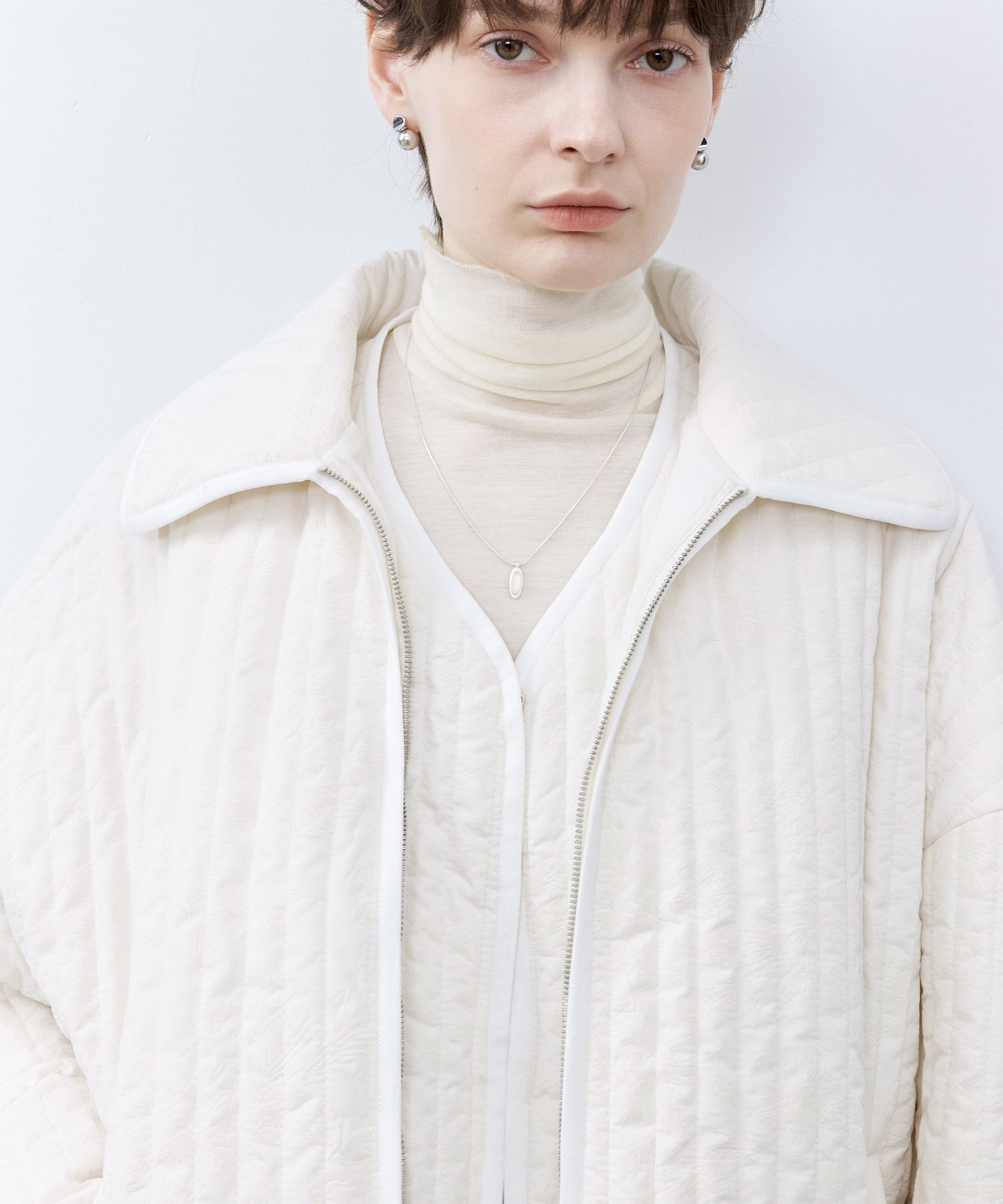Flocked Jacquard Texture V-Neck Quilted Cotton Vest
