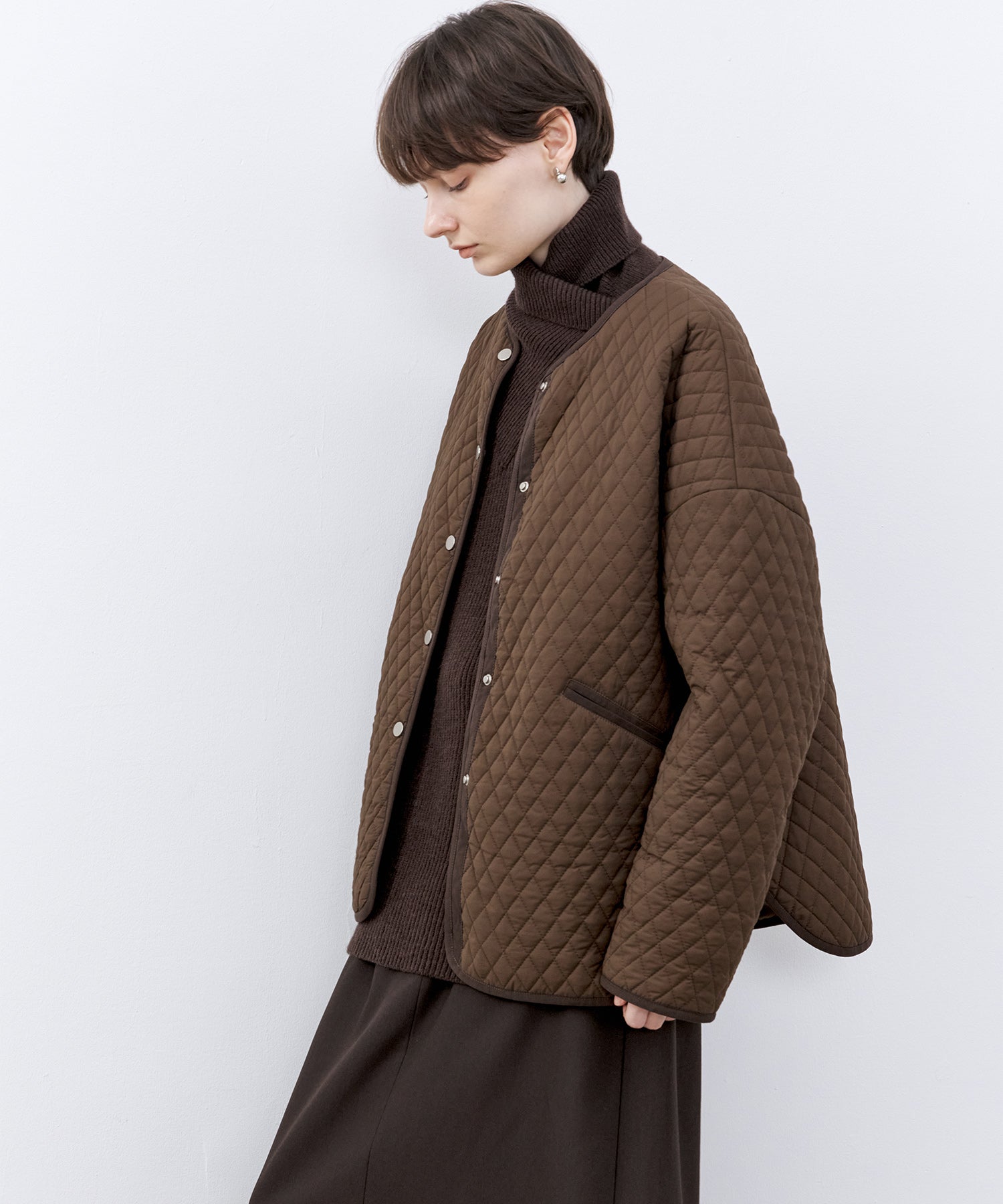 Diamond Quilted Round Neck Padded Jacket