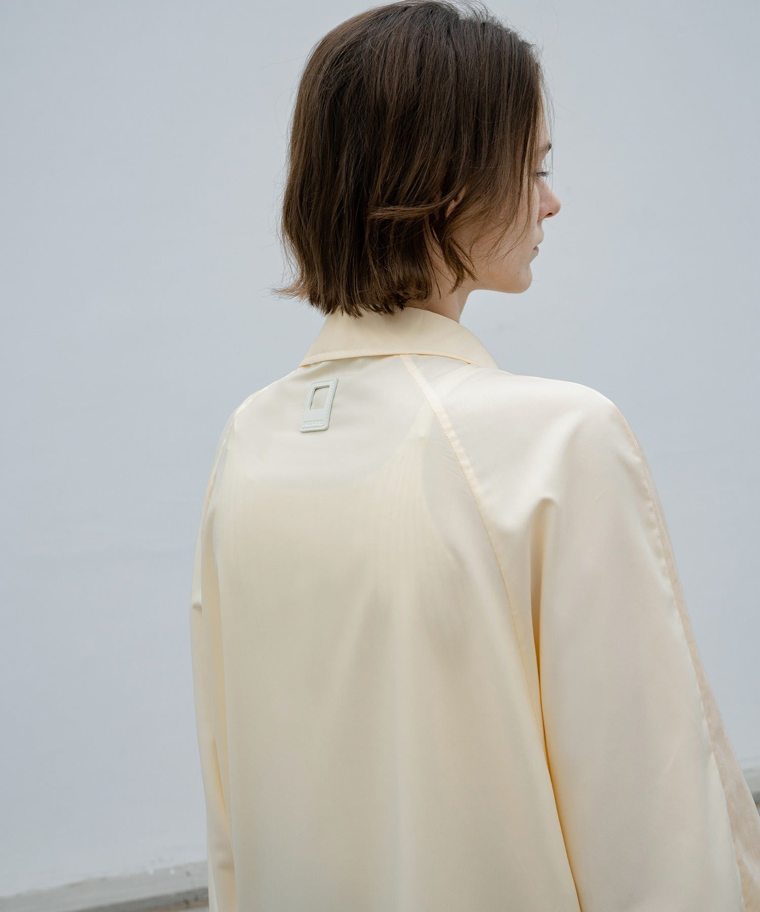 Loose Fit Shirt with Sleeve Line Panels