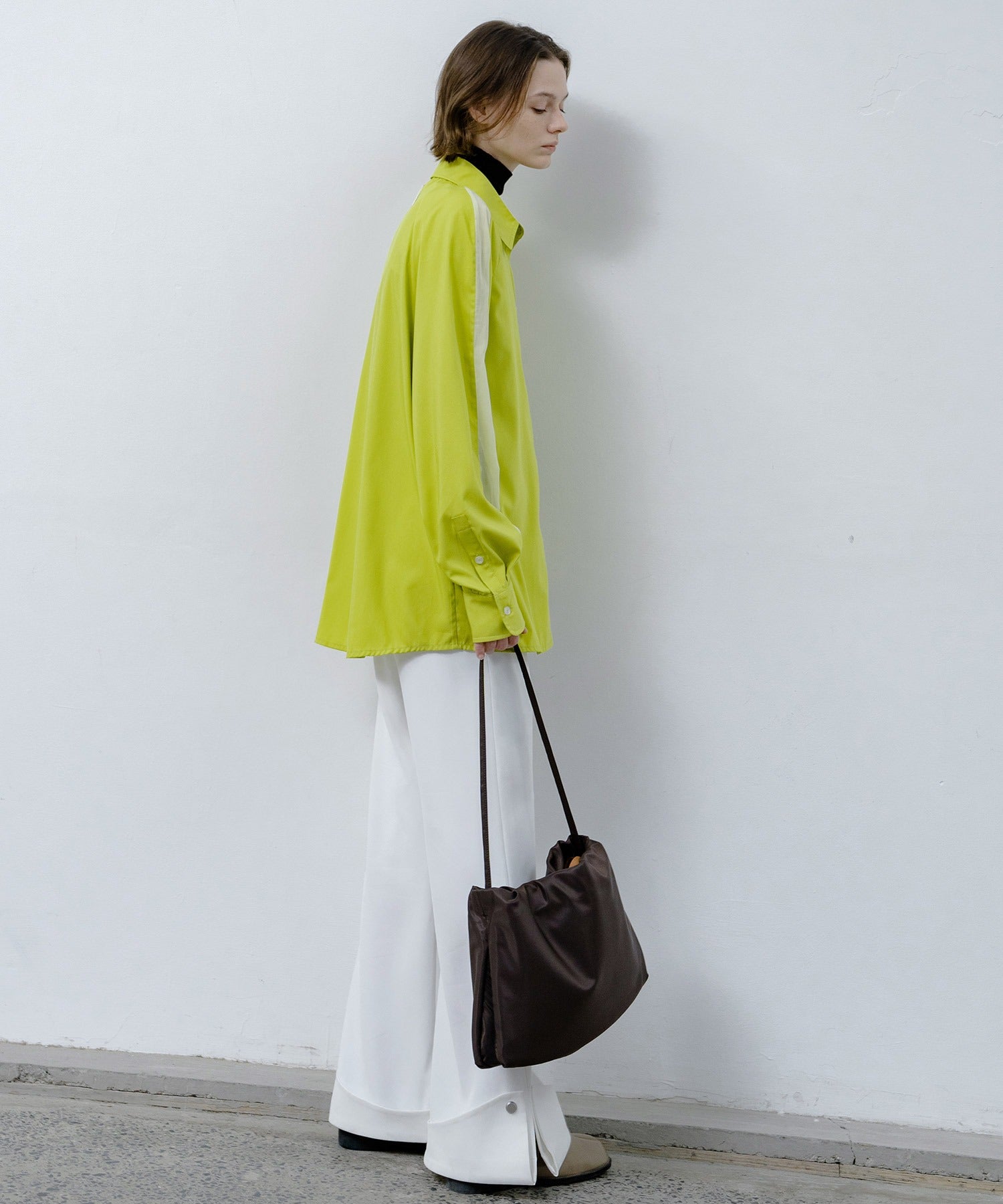Loose Fit Shirt with Sleeve Line Panels